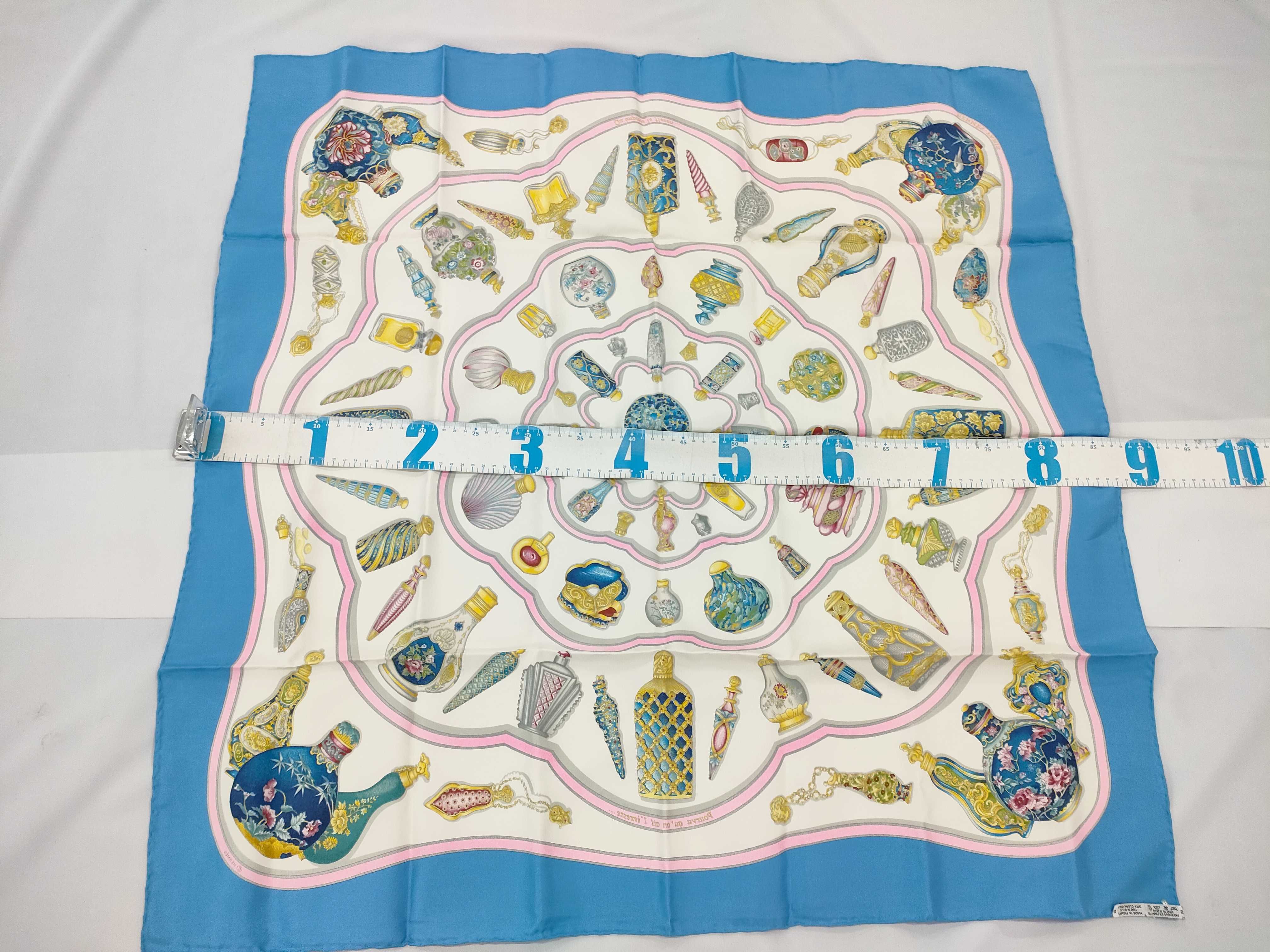 Hermes Qu'importe le flacon 90 Silk Scarf