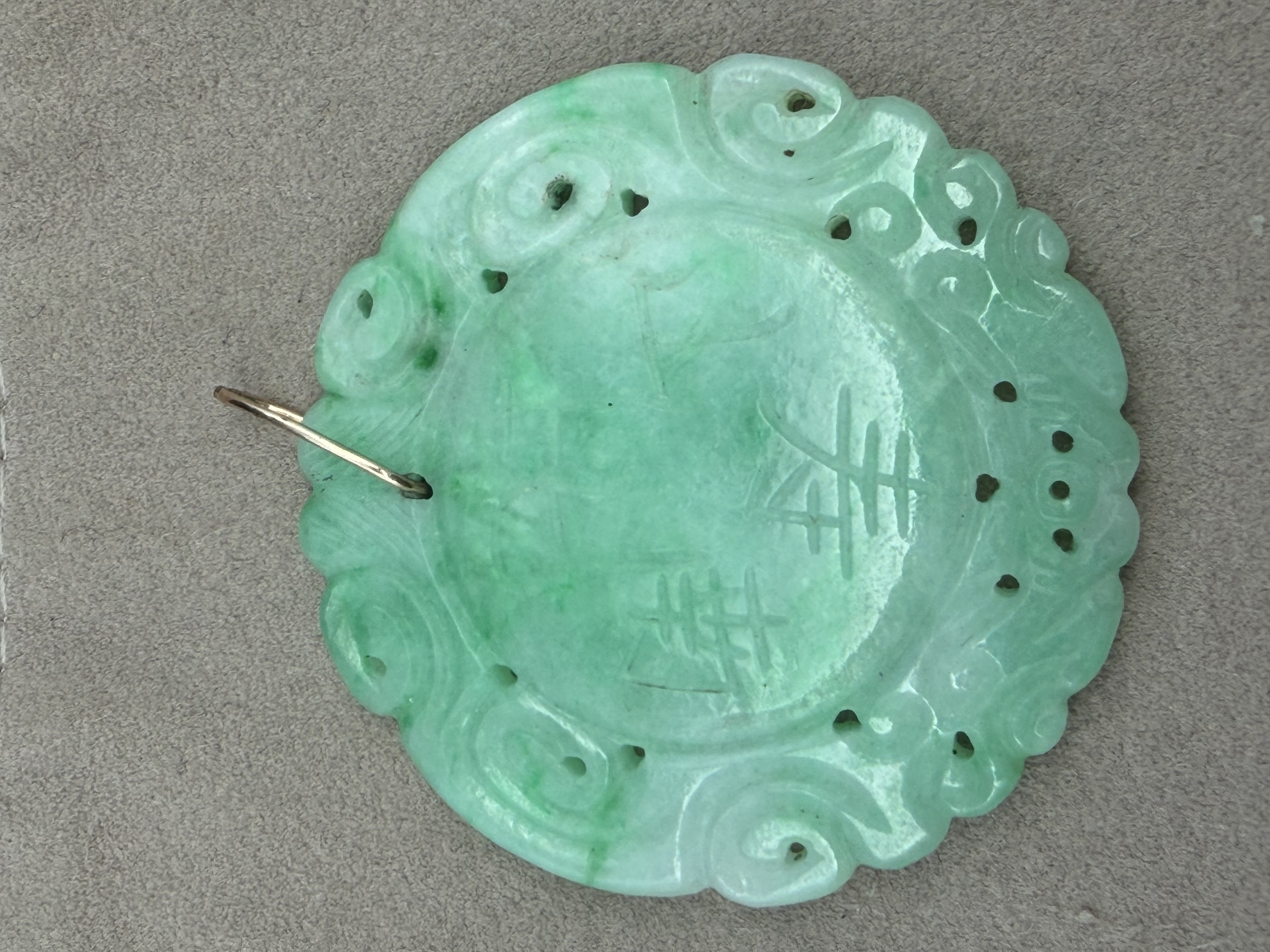 Carved Jadeite Jade 10K Gold Pendant