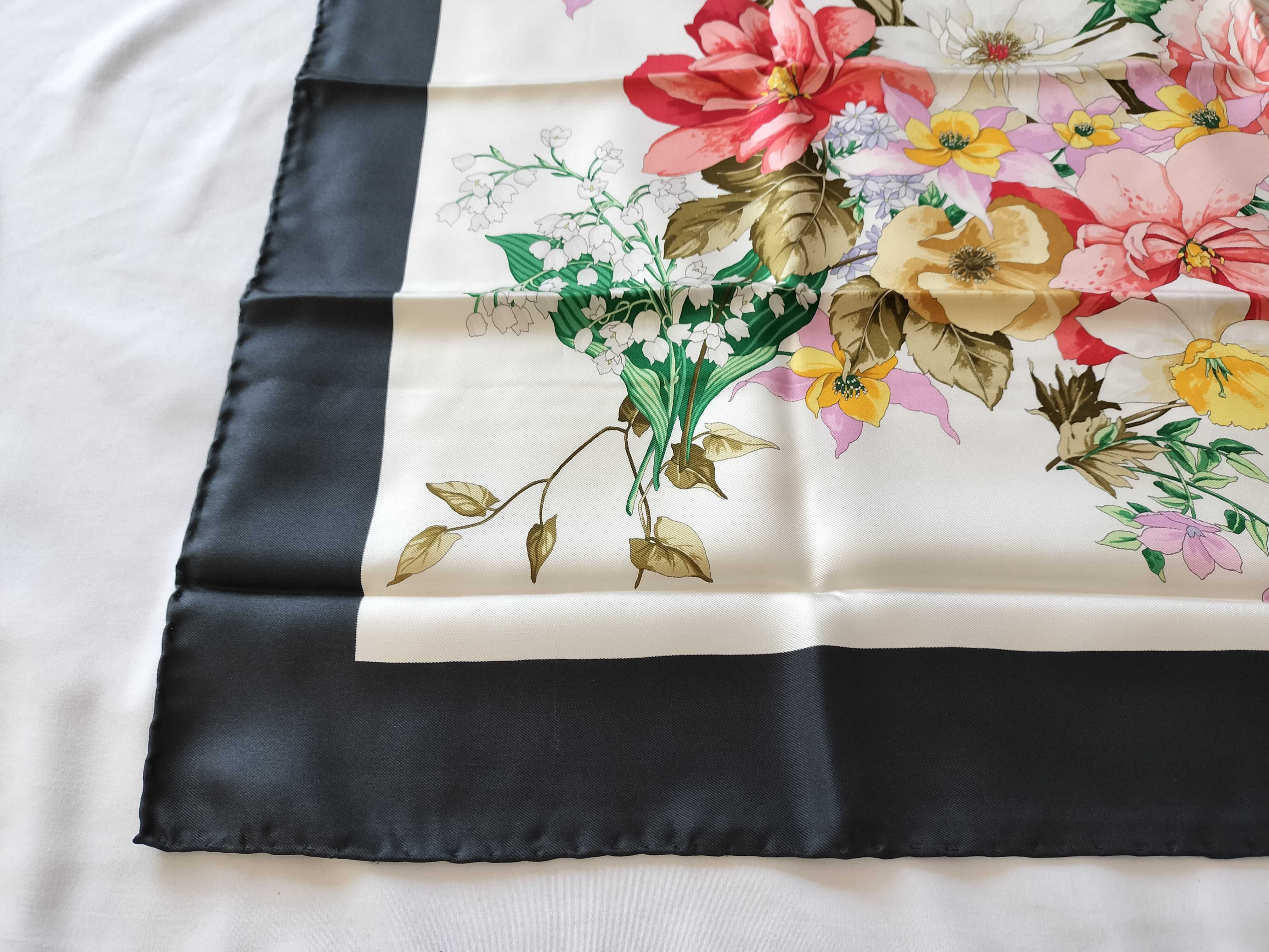 Gucci Vintage Flora Pattern Silk Square Scarf
