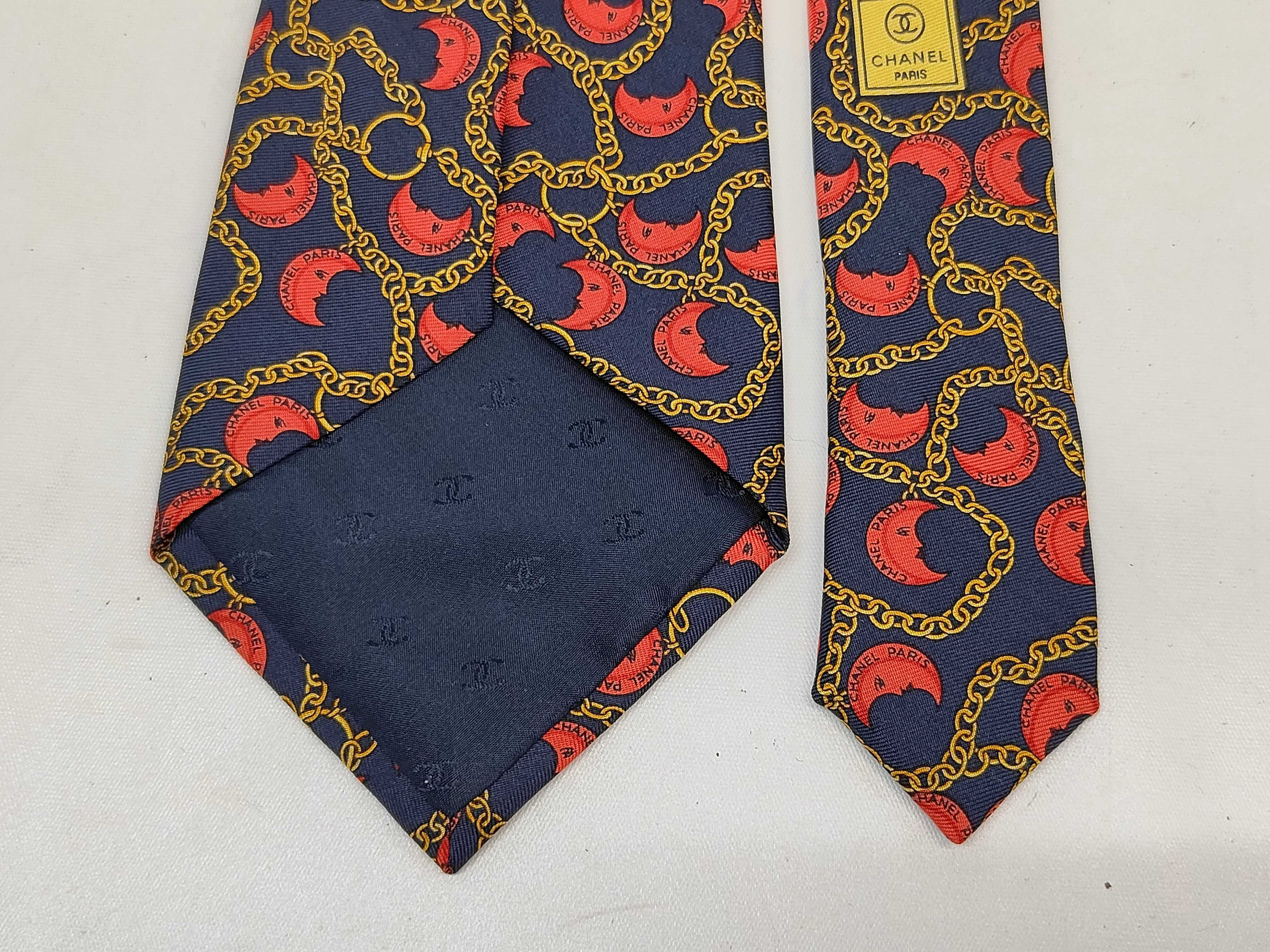 Chanel Vintage Silk Man in the Moon Chain Link Pattern Necktie