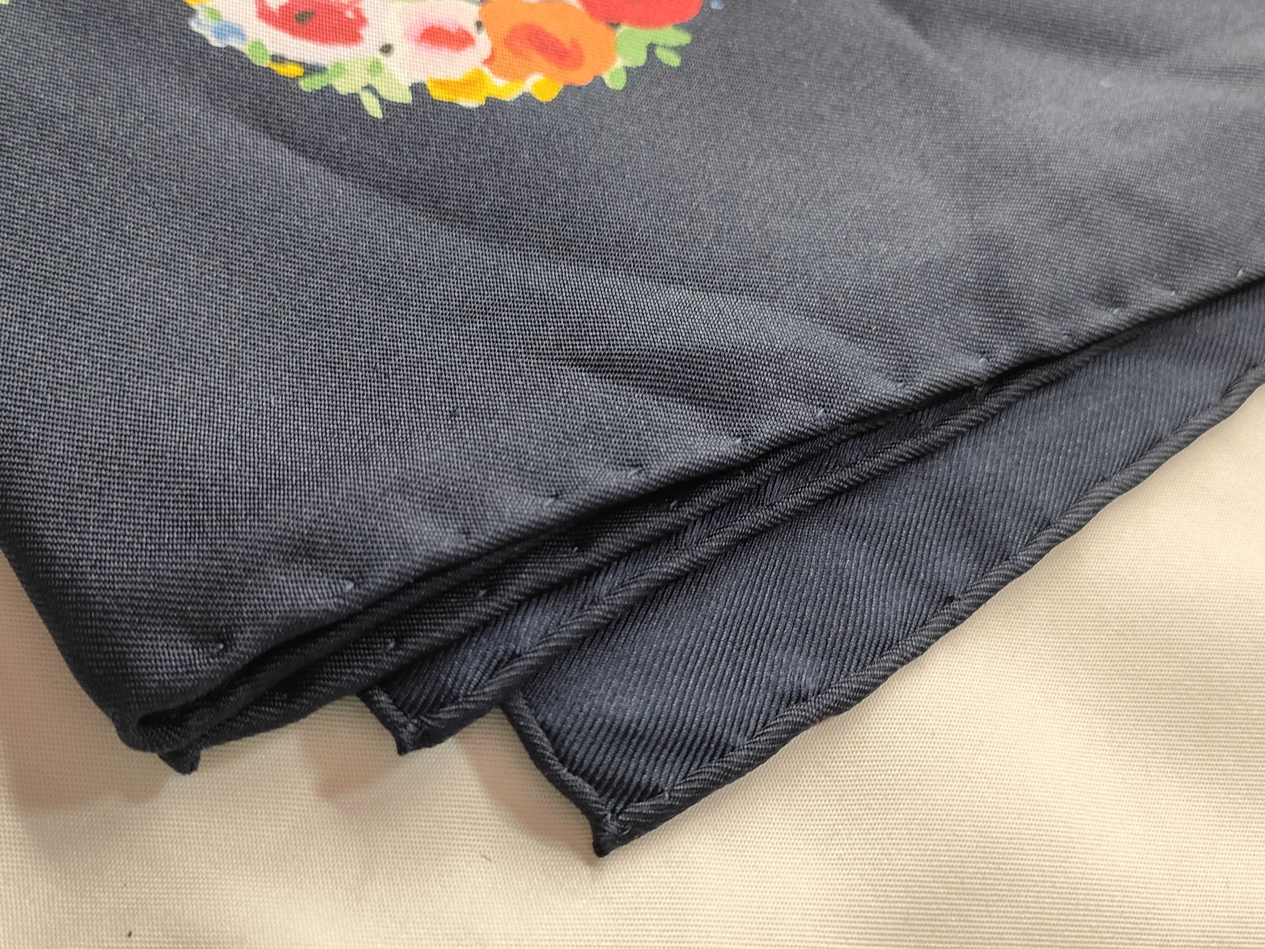 Gucci Silk Scarf with Floral Heritage Icon Motif on Black Ground