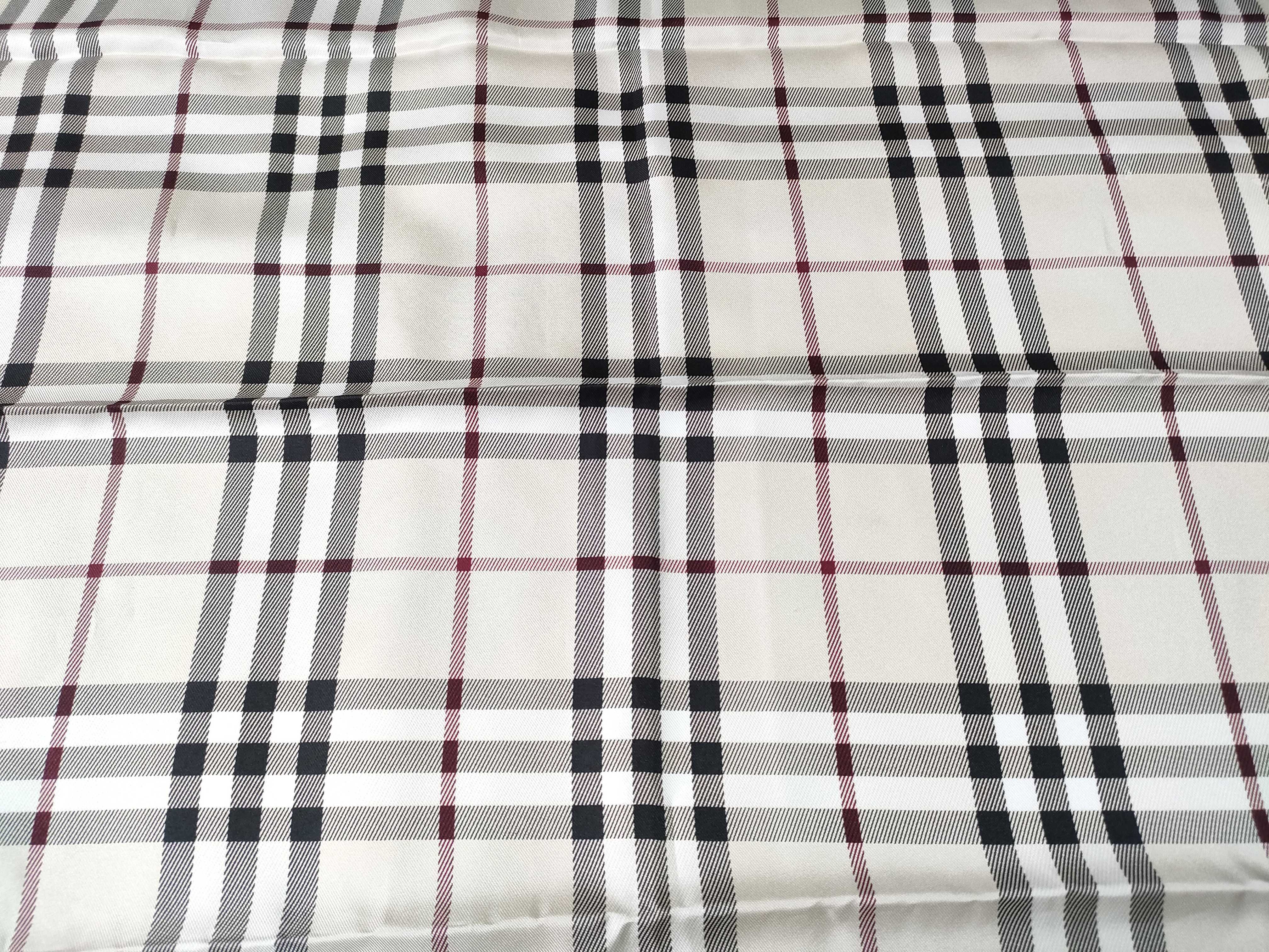 Burberry London Silk House Check Scarf