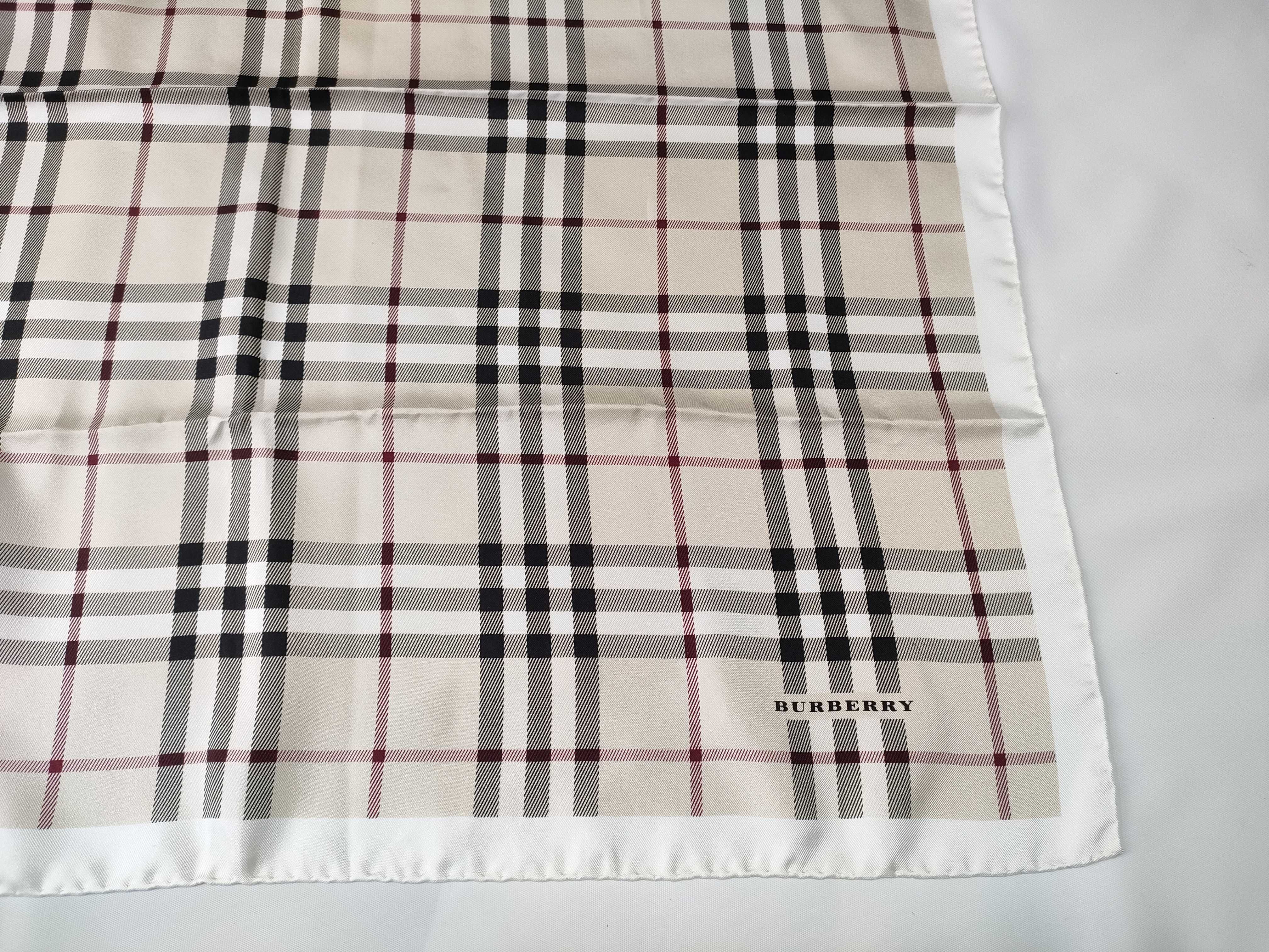Burberry London Silk House Check Scarf