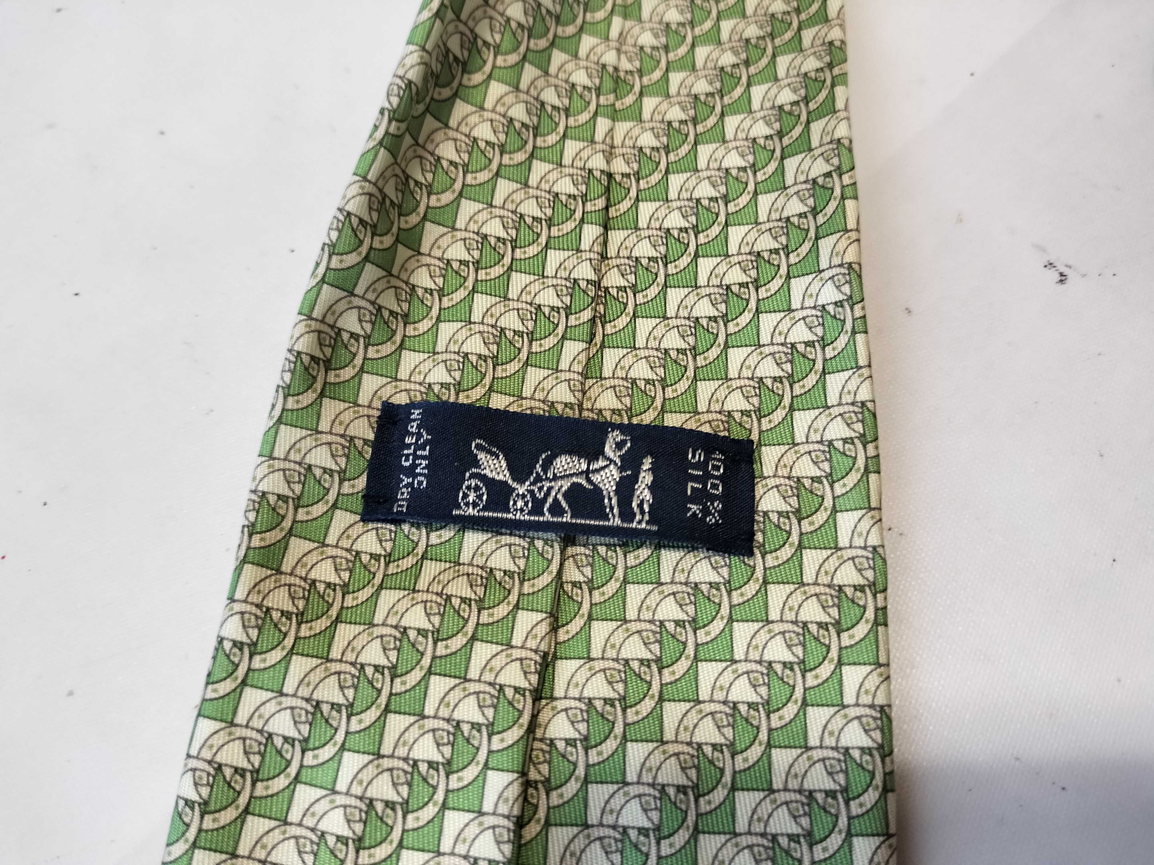 Hermes Silk Necktie Pattern 5619 EA Equestrian Stirrup Print Green