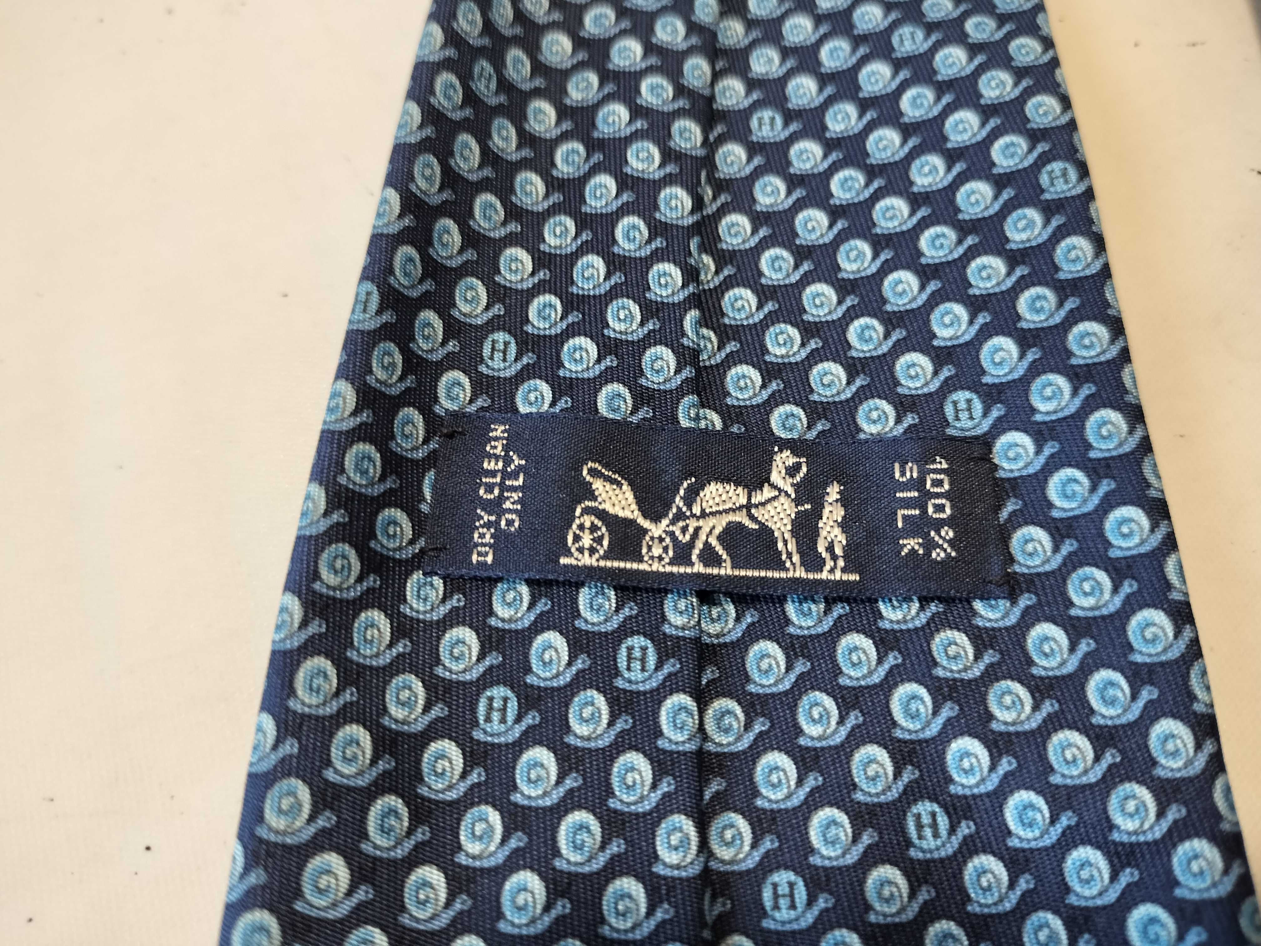 Hermès Paris Snail Motif Silk Necktie