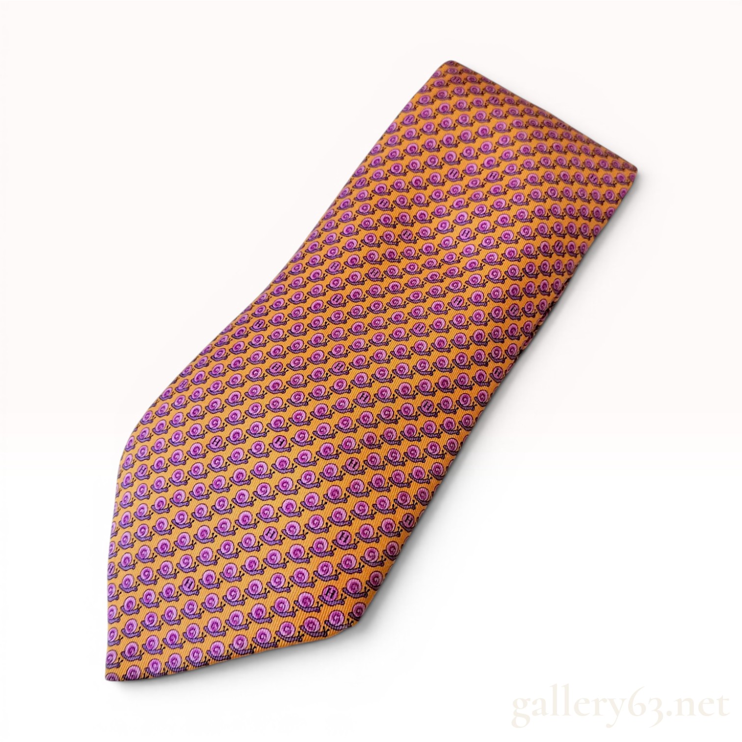 Hermès Silk Twill Necktie in Snail Pattern 5628 EA