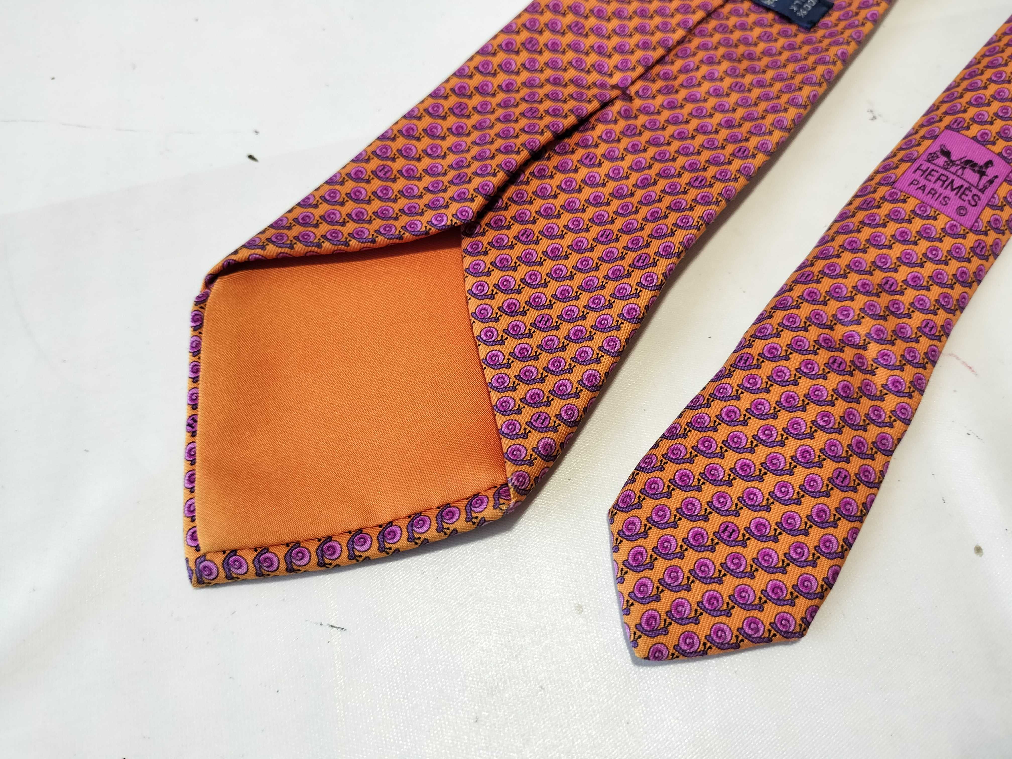 Hermès Silk Twill Necktie in Snail Pattern 5628 EA
