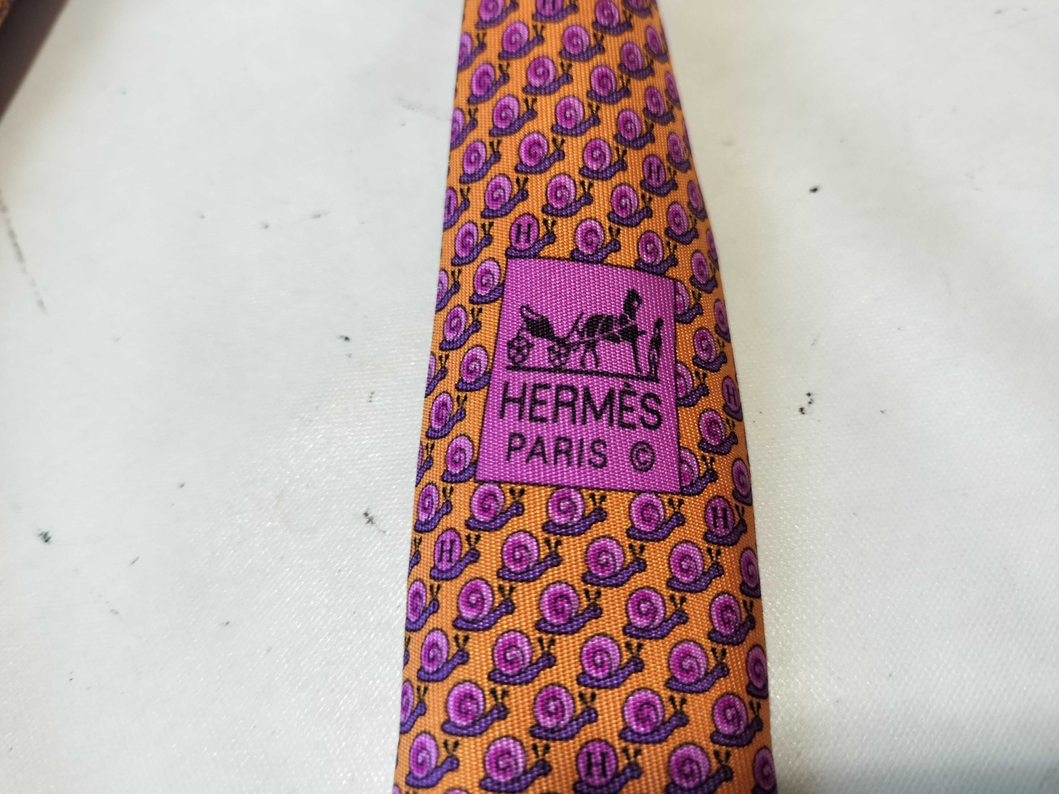 Hermès Silk Twill Necktie in Snail Pattern 5628 EA