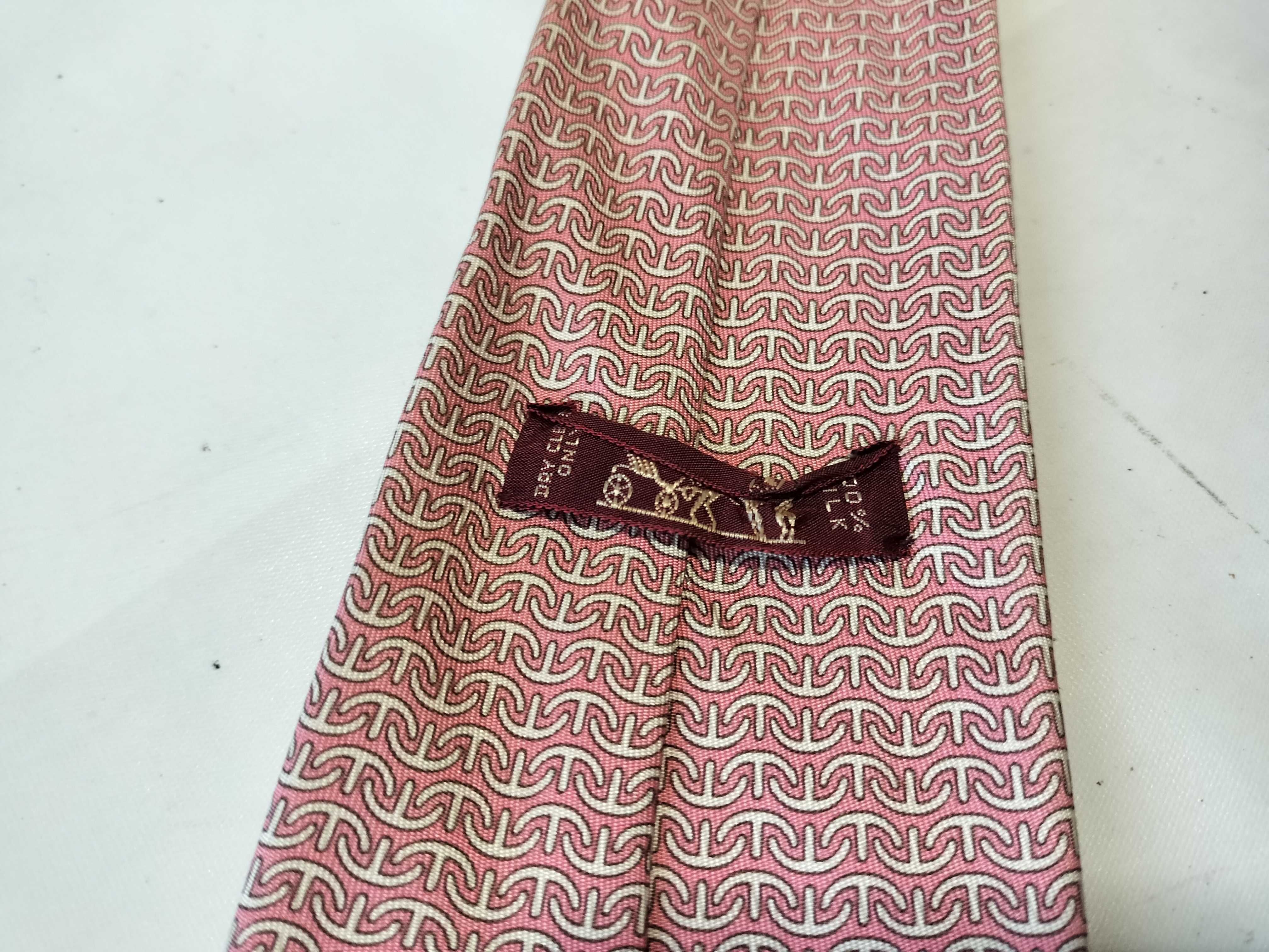 Hermès Men's Silk Necktie, Pattern 5204 IA