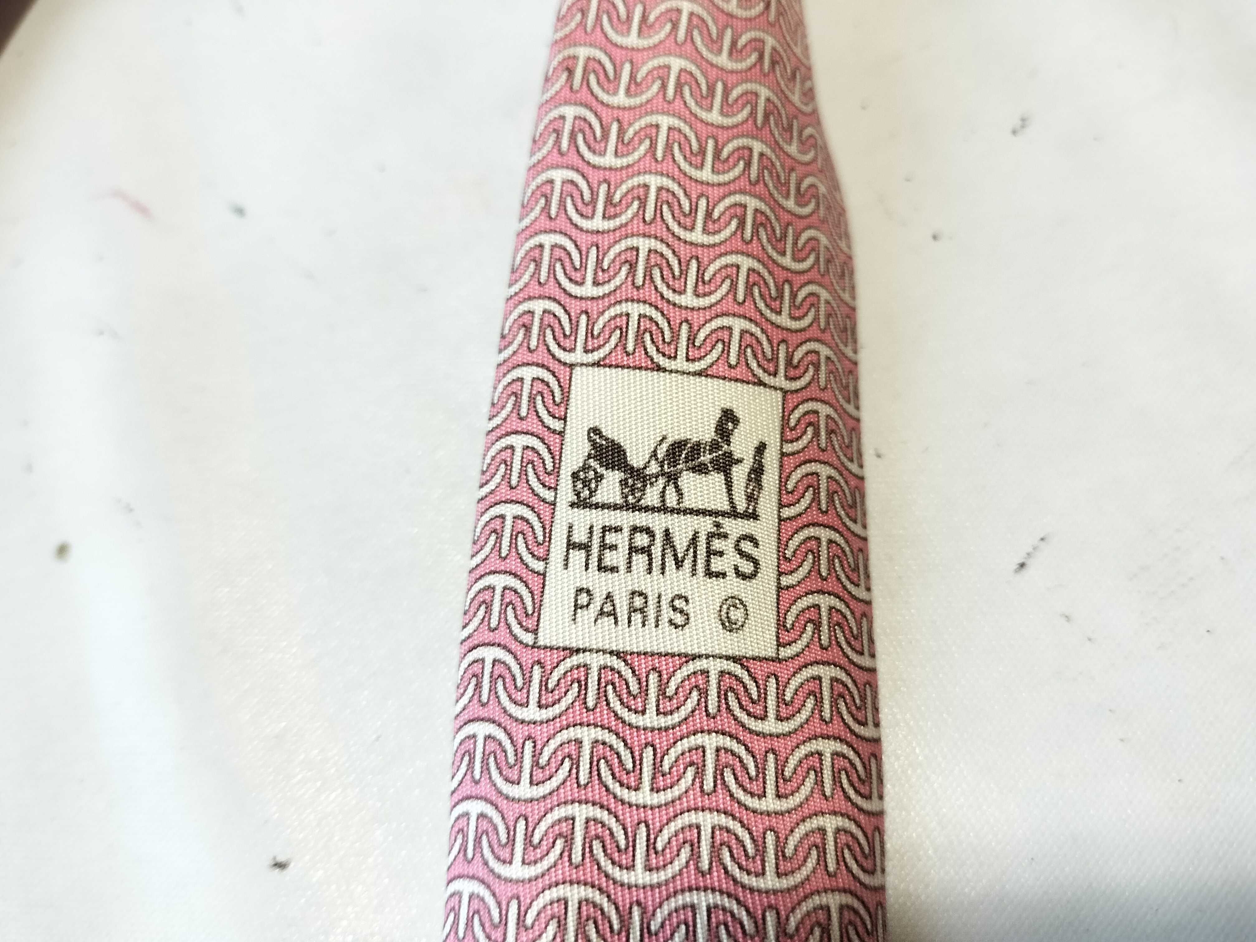 Hermès Men's Silk Necktie, Pattern 5204 IA