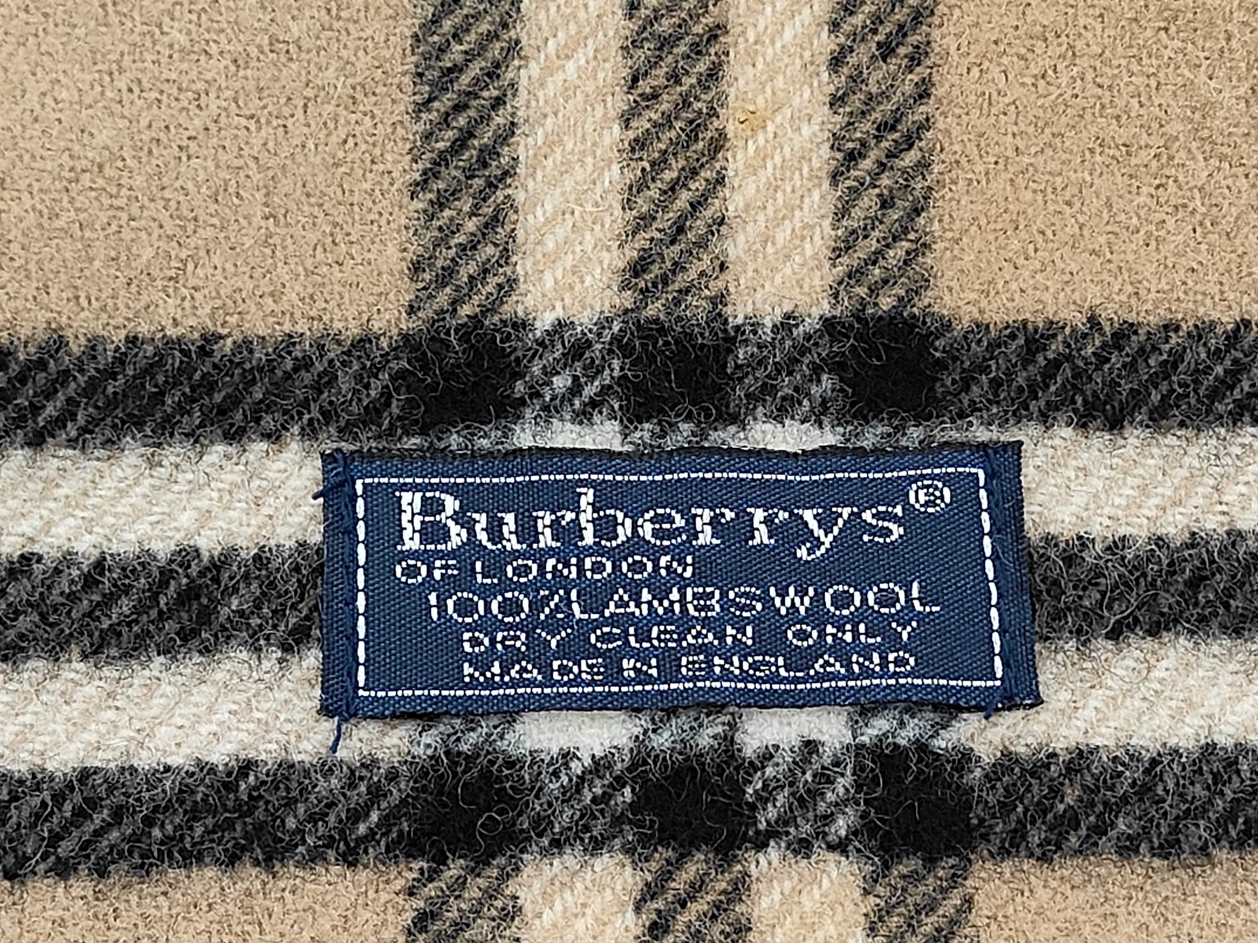 Vintage Burberrys Nova Check Lambswool Scarf