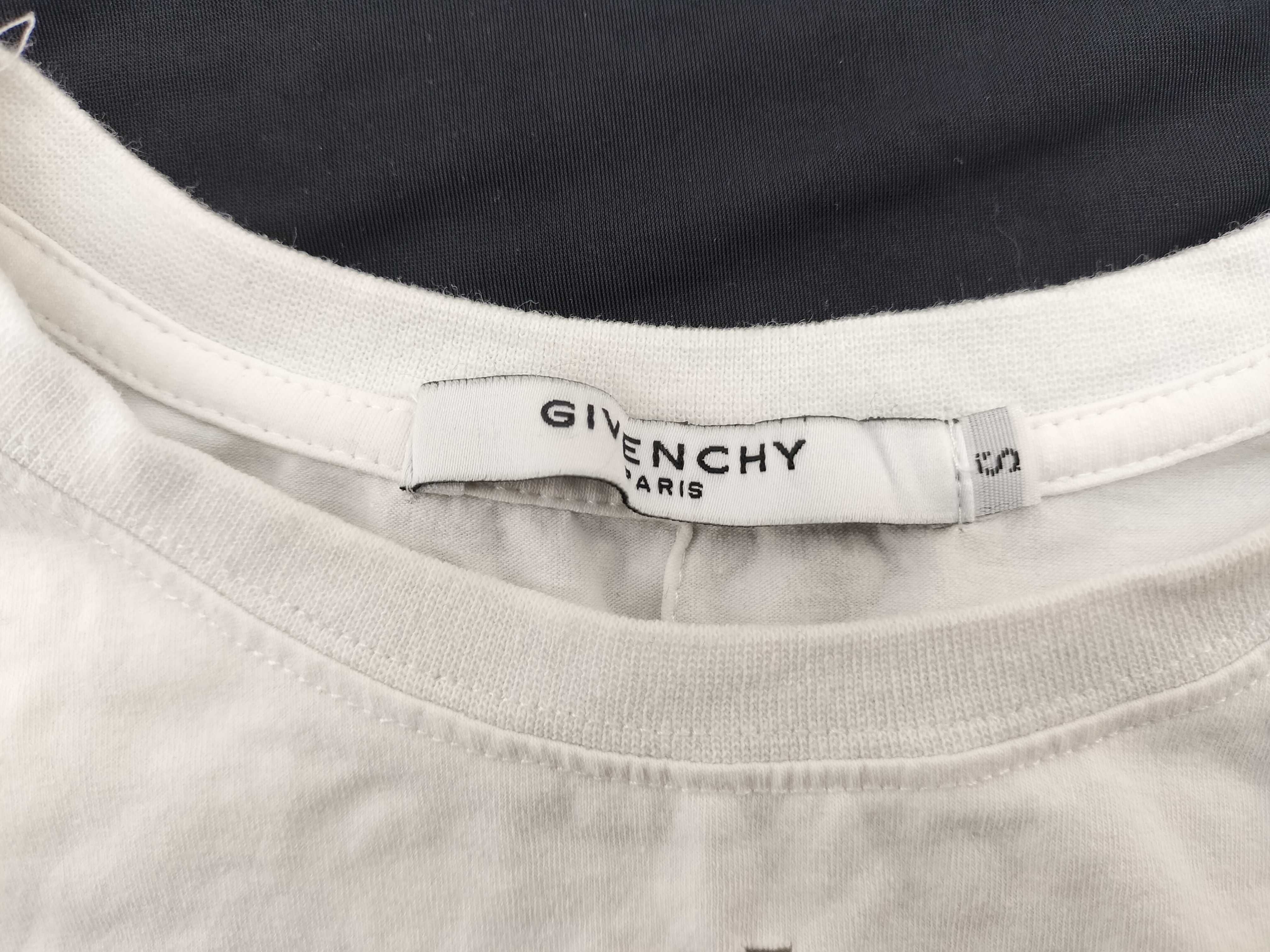 Givenchy Distressed Short Sleeve T-Shirt Size Small