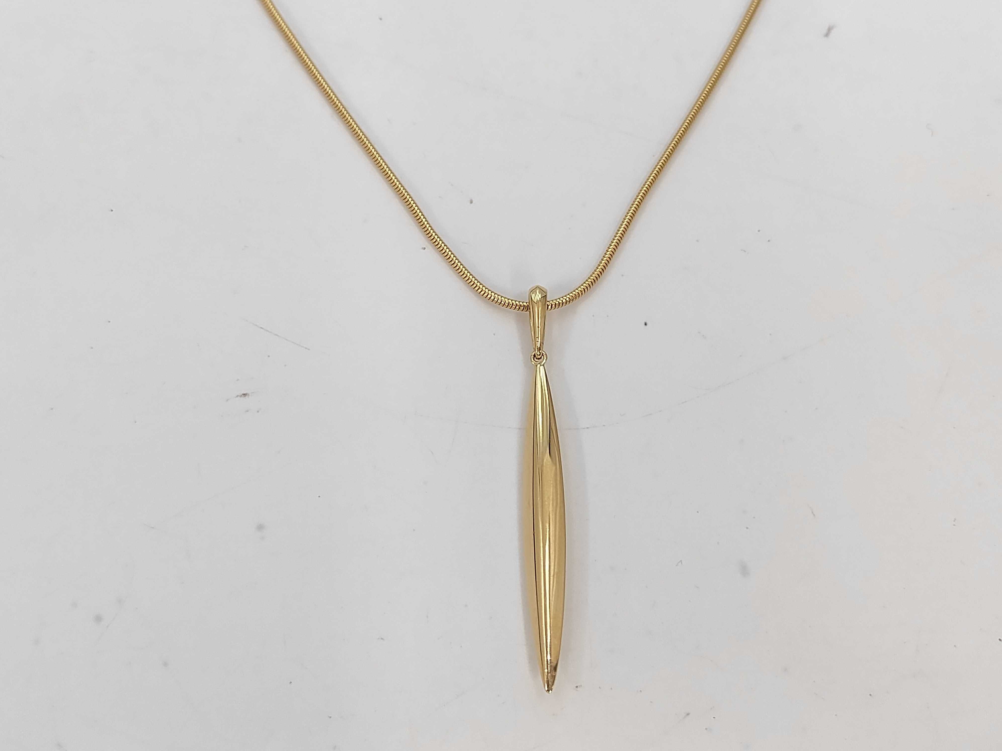Tiffany & Co. 18K Yellow Gold Feather Pendant Snake Chain Necklace