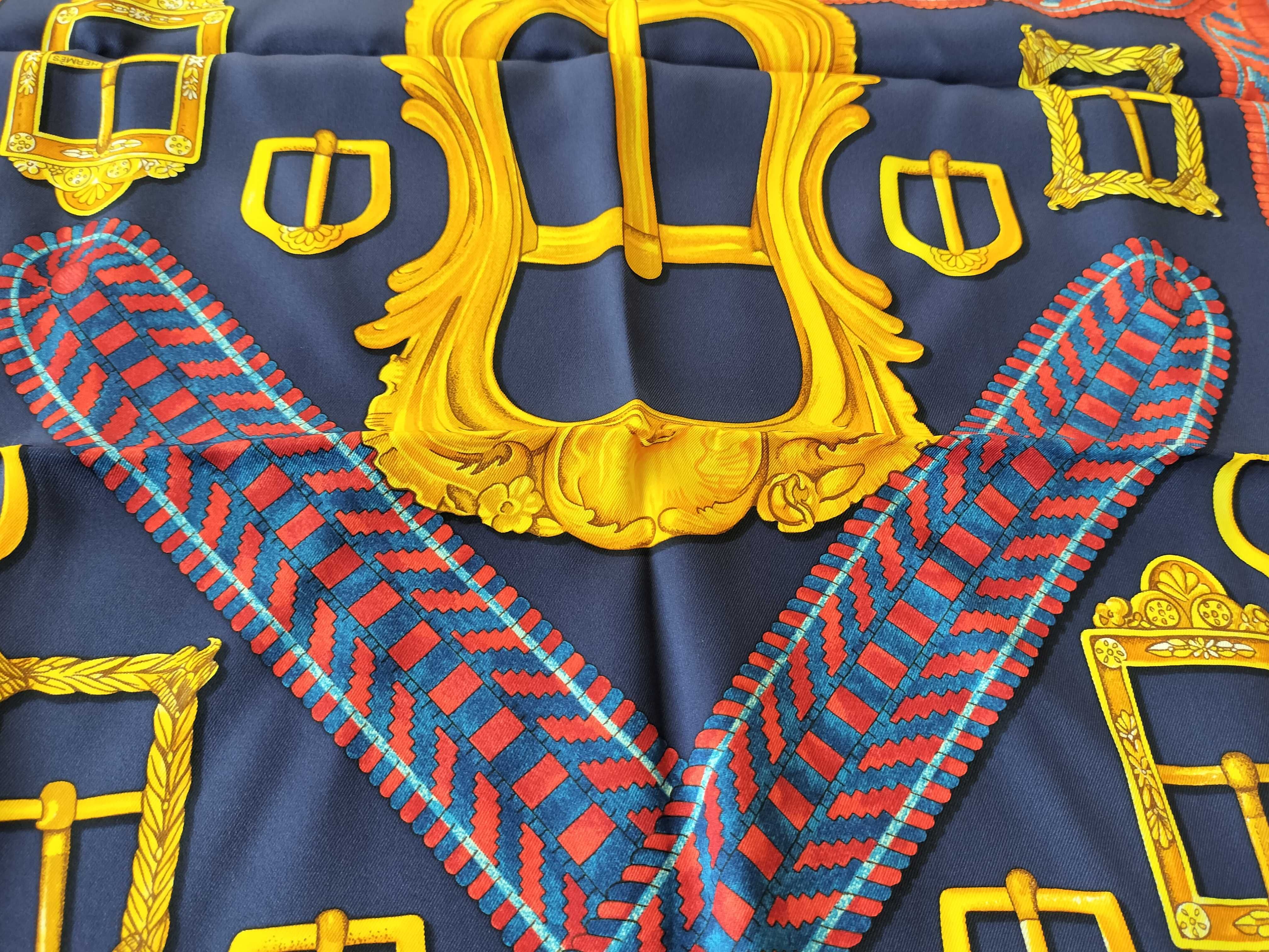 Hermes Boucles et Galons du Tsar Silk Carre 70 Scarf with Box