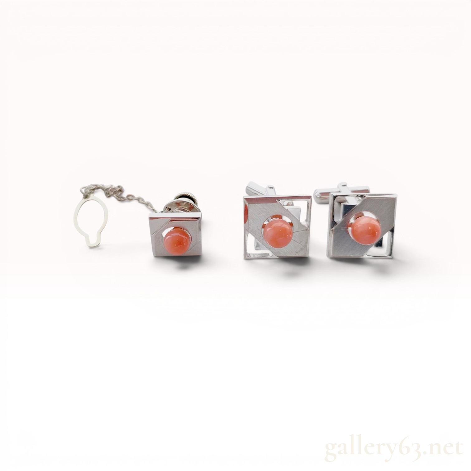 Mid-Century Modernist Silver and Salmon Antique Coral Cufflink and Tie Tack Set