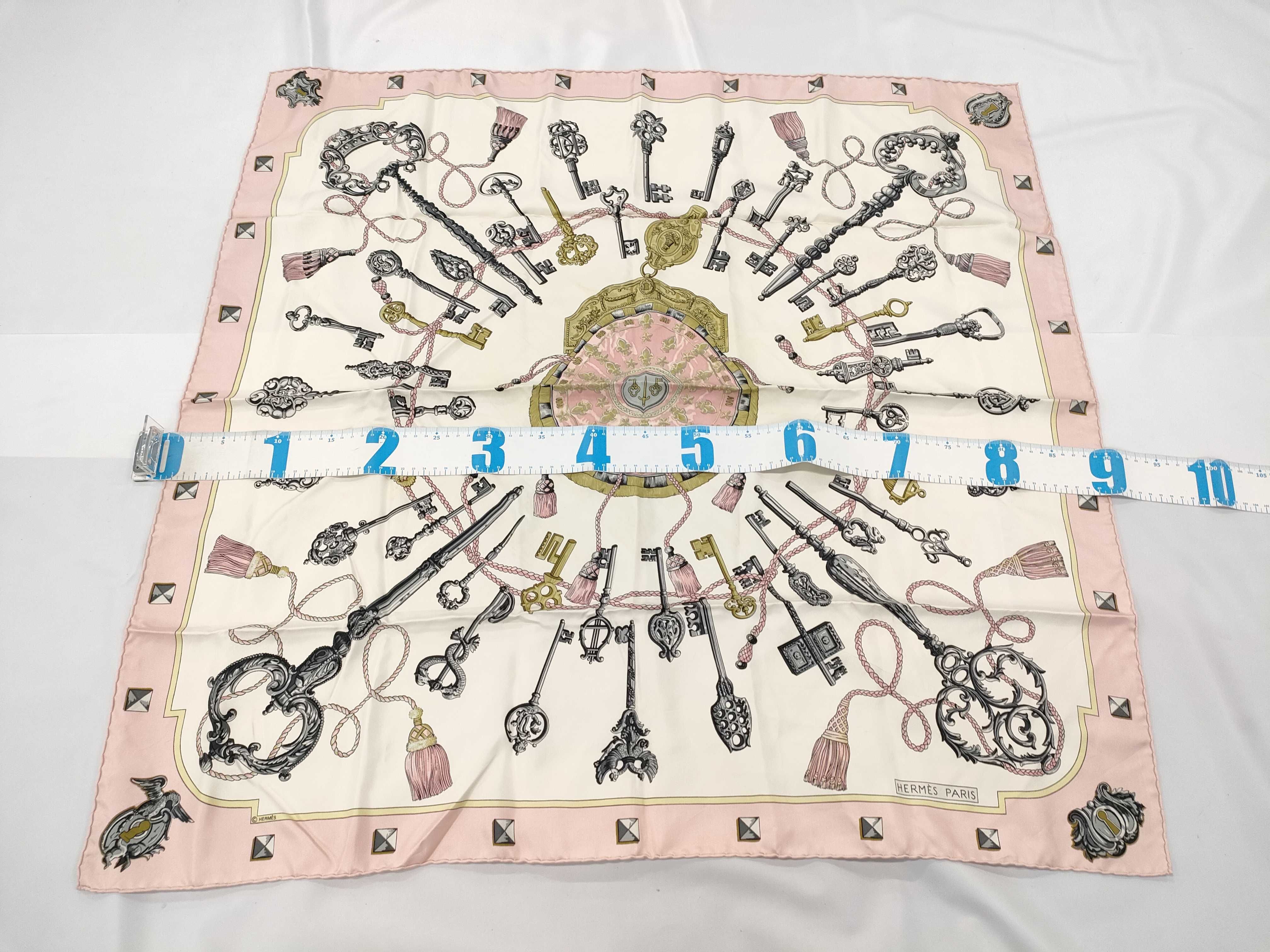 Hermes Paris Silk Carre 90 Scarf in Les Clefs Pattern
