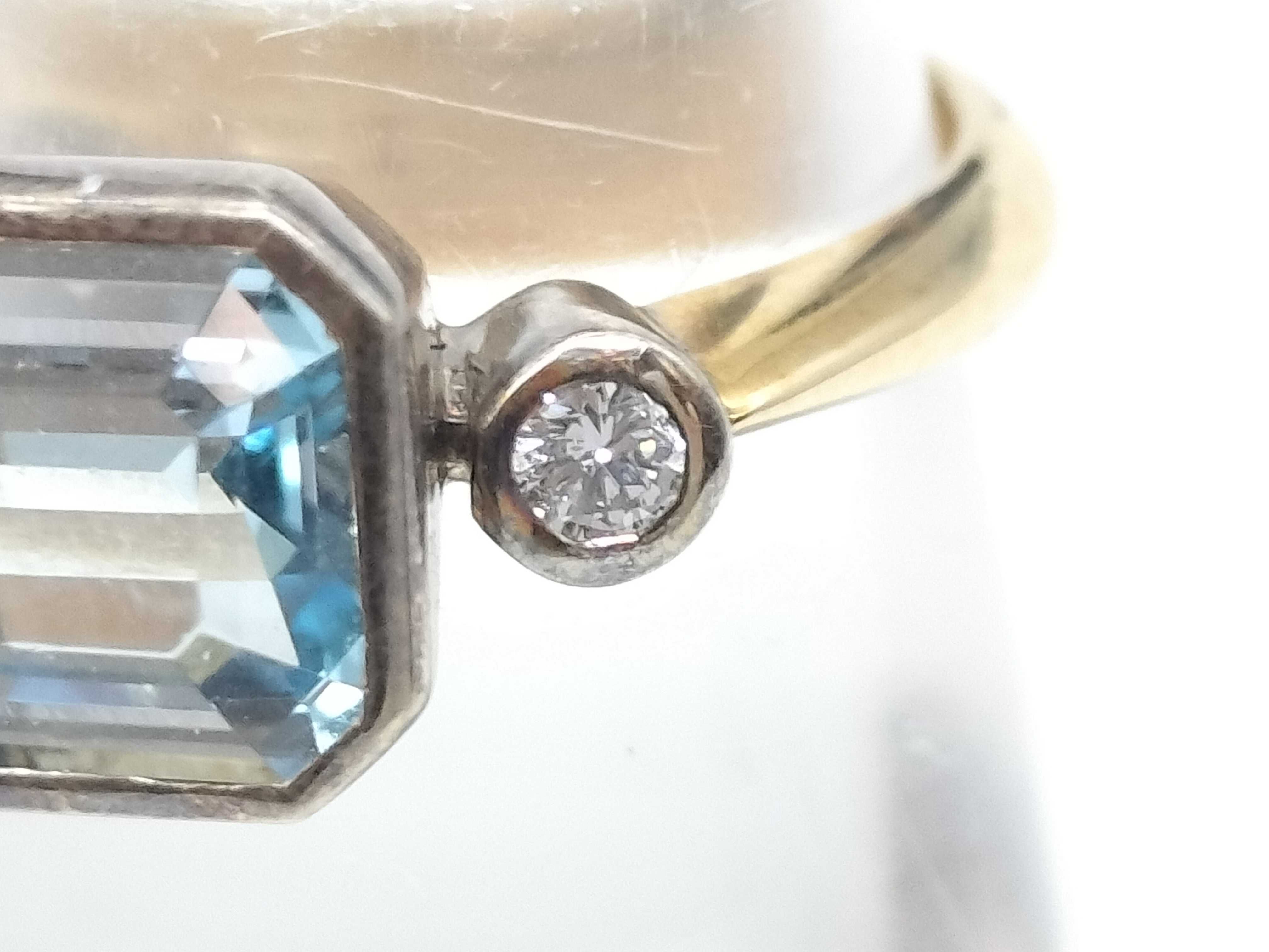 Vintage 9 Karat Two-Tone Gold Aquamarine and Diamond Three-Stone Ring
