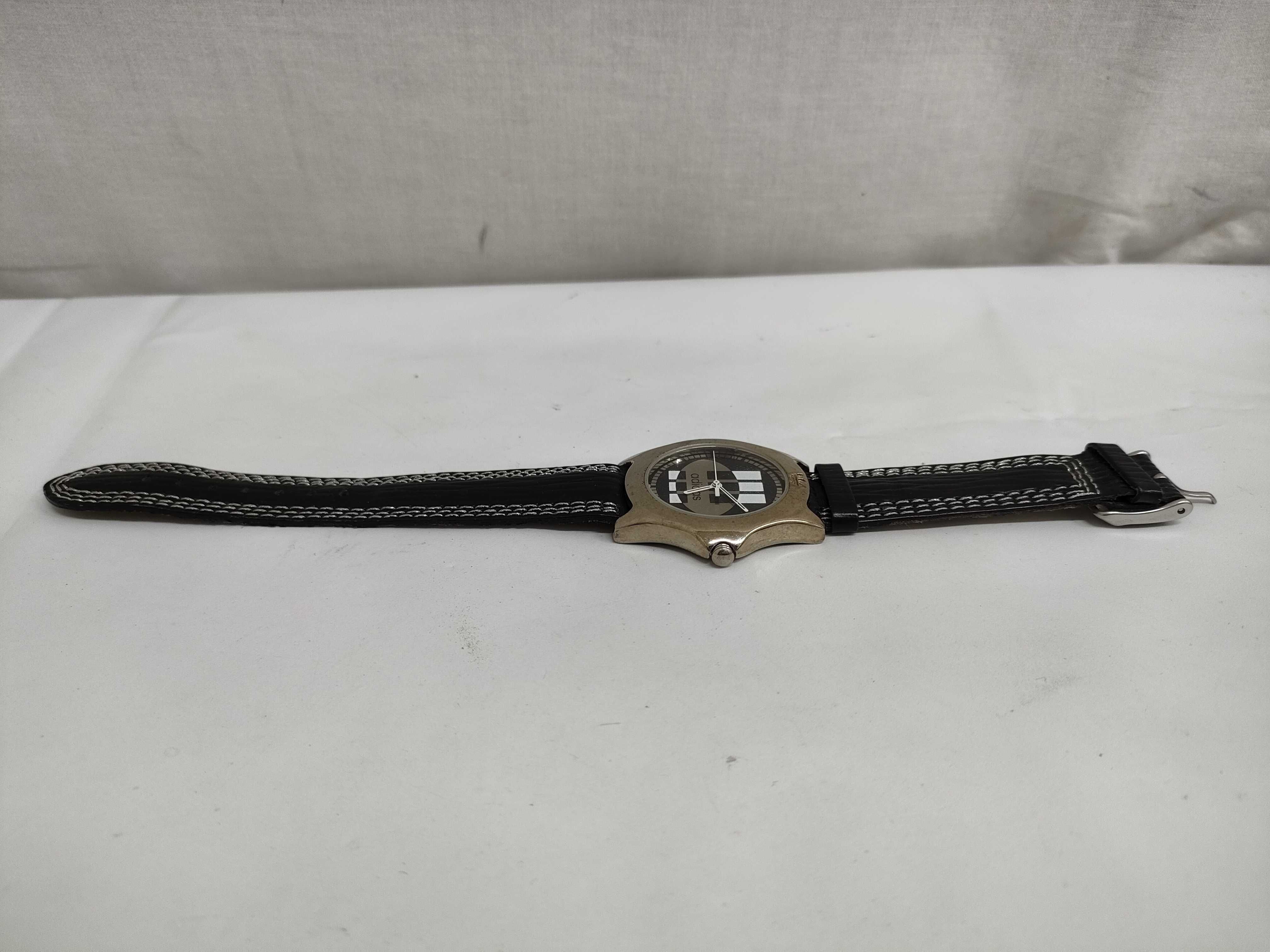 Adidas Reference 10-5762 Quartz Wristwatch