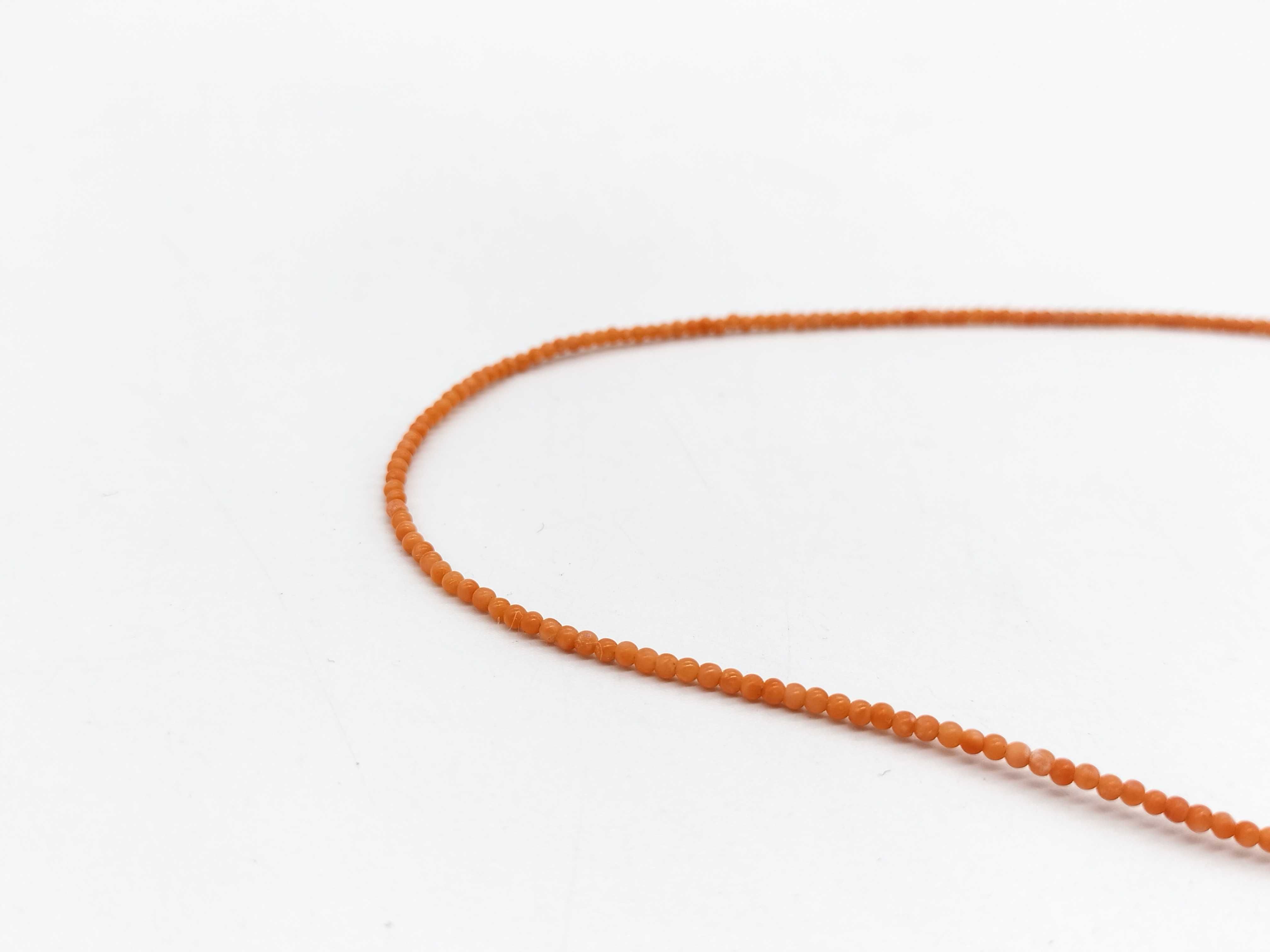 18K Yellow Gold and Natural Antique Orange Coral Beaded Necklace