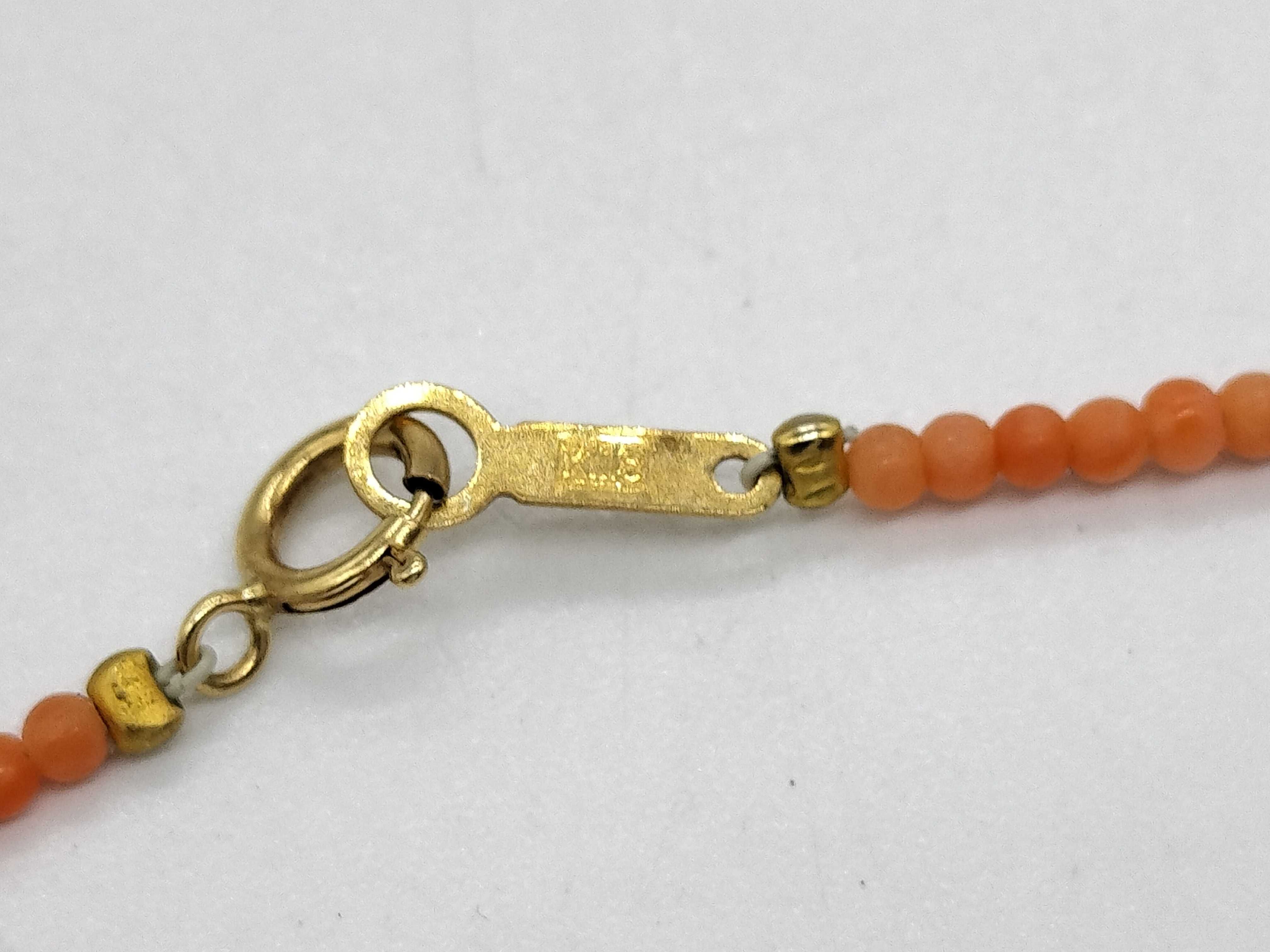 18K Yellow Gold and Natural Antique Orange Coral Beaded Necklace