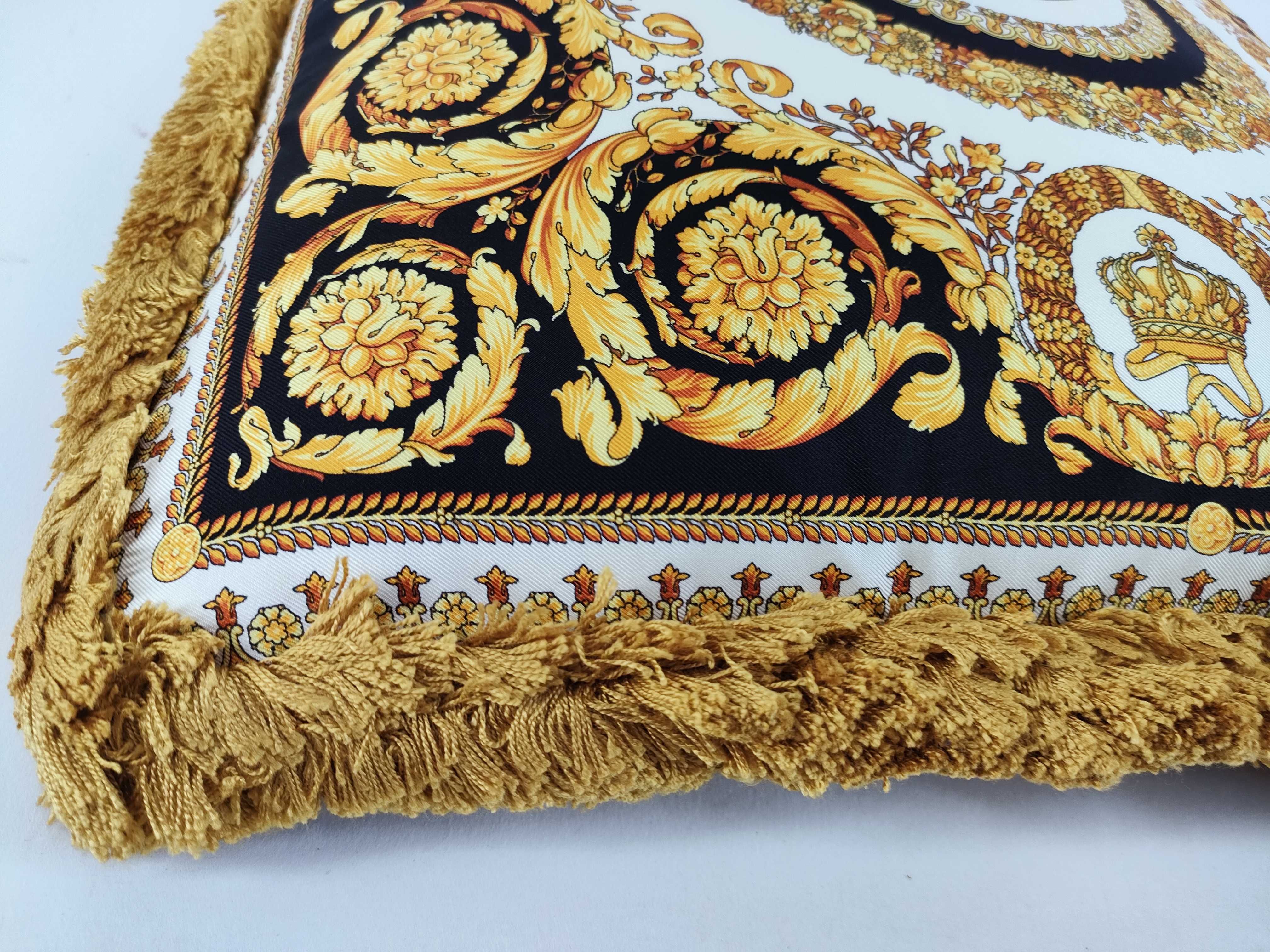 VERSACE Medusa Barocco Print Fringed Cushion