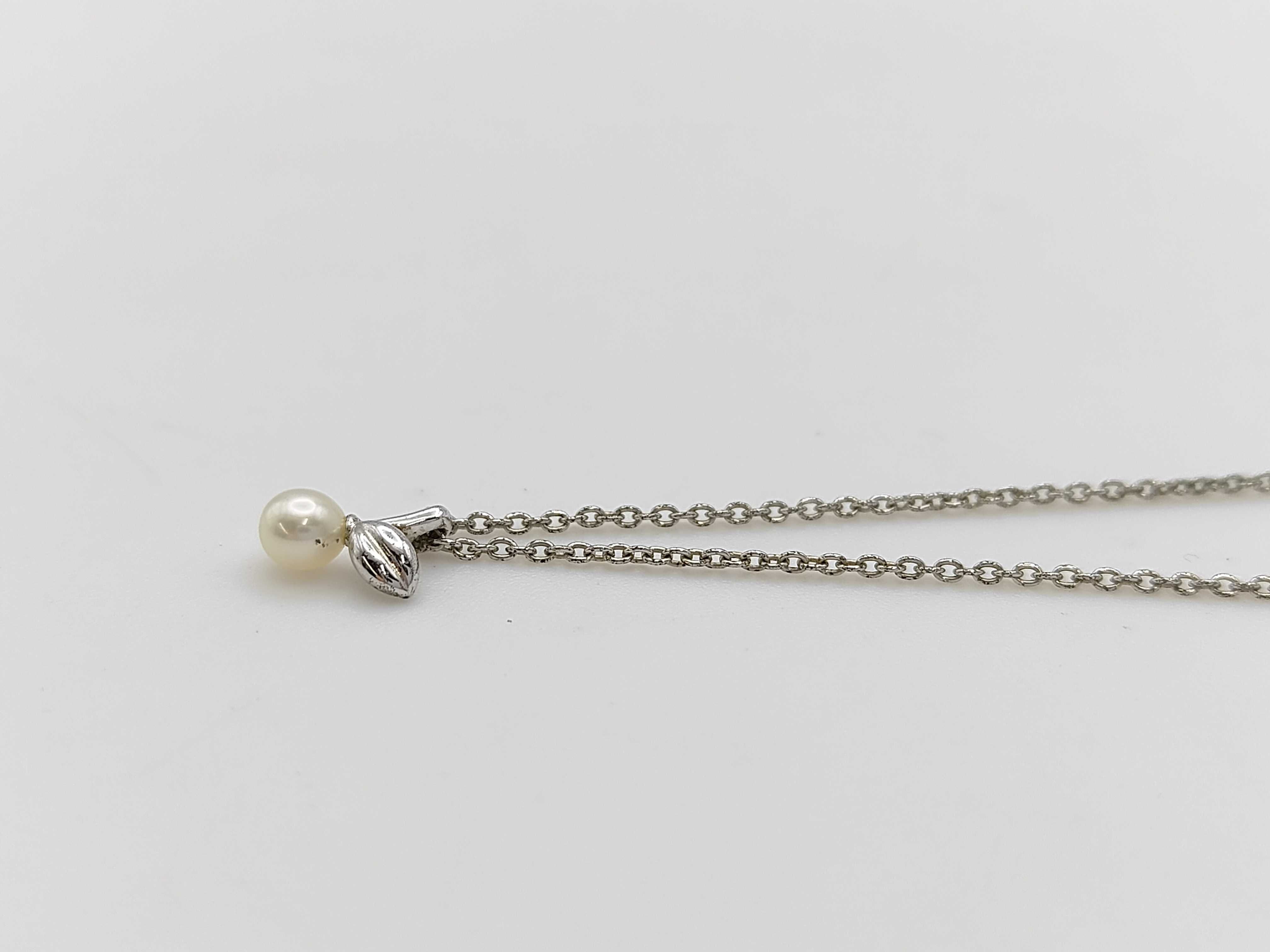 Tasaki Sterling Silver Leaf and Pearl Pendant Necklace