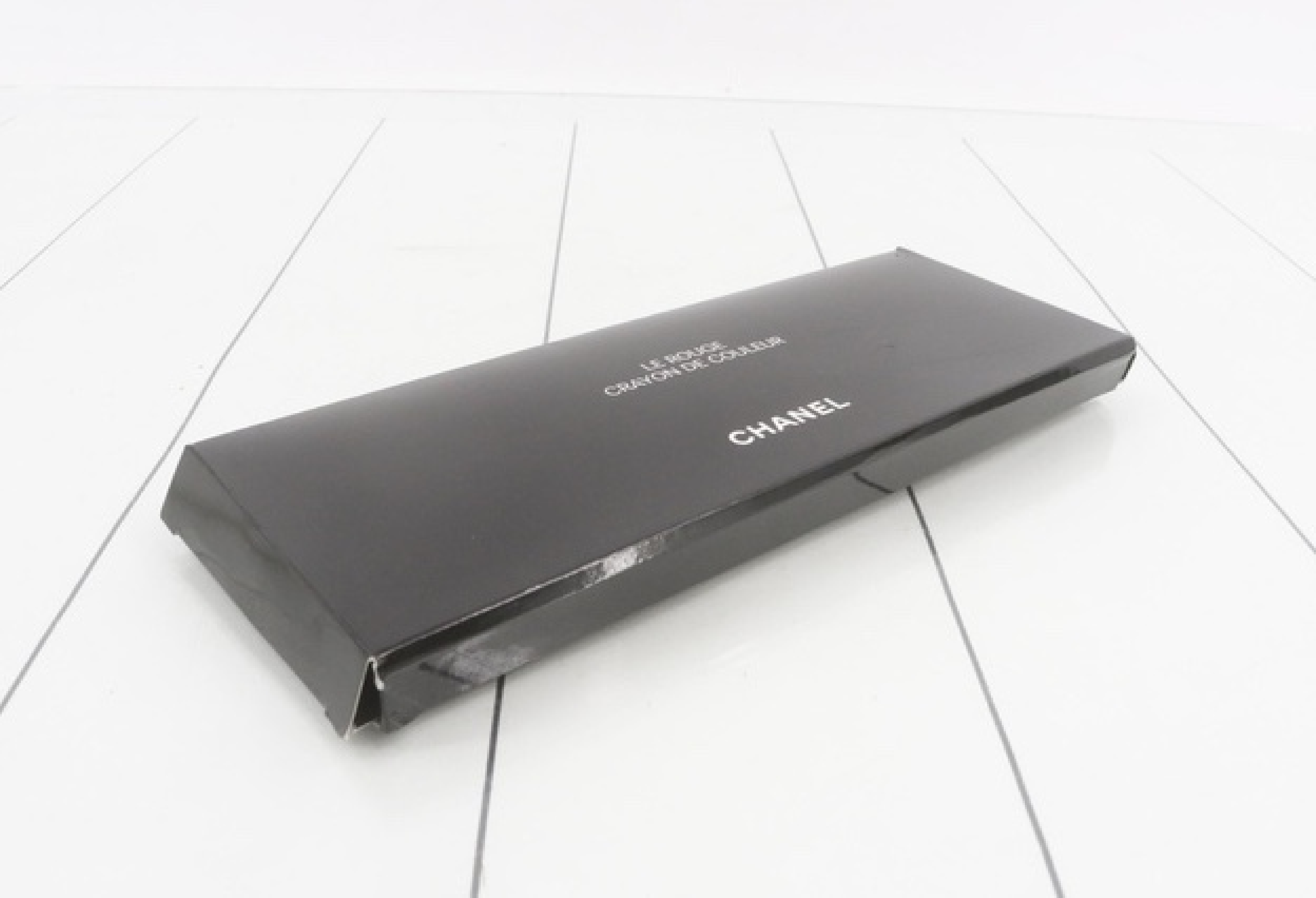 Chanel Le Rouge Crayon de Couleur Novelty Cosmetic Pouch w/Box