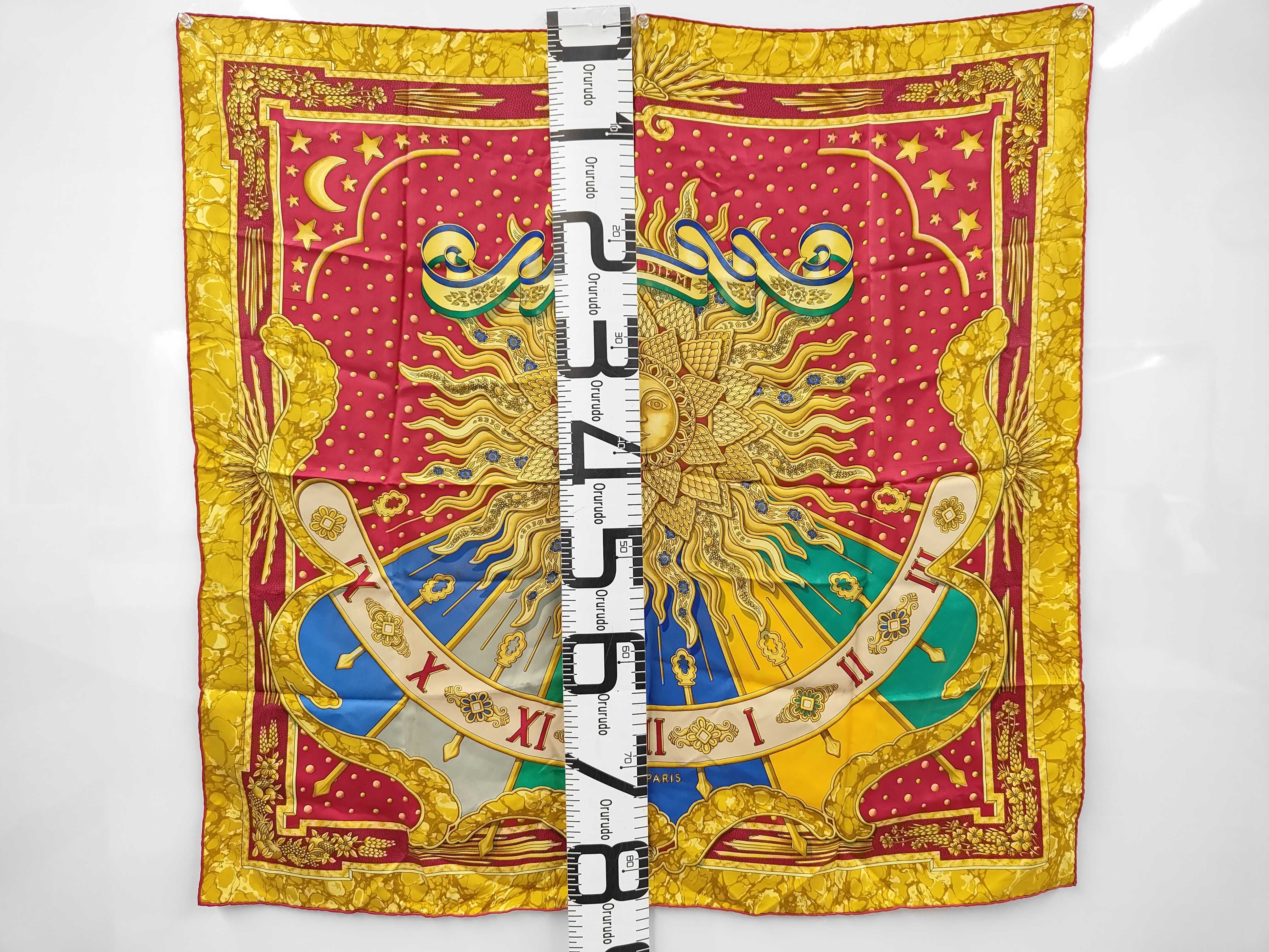 Hermes Carpe Diem Silk Carre 90 Scarf