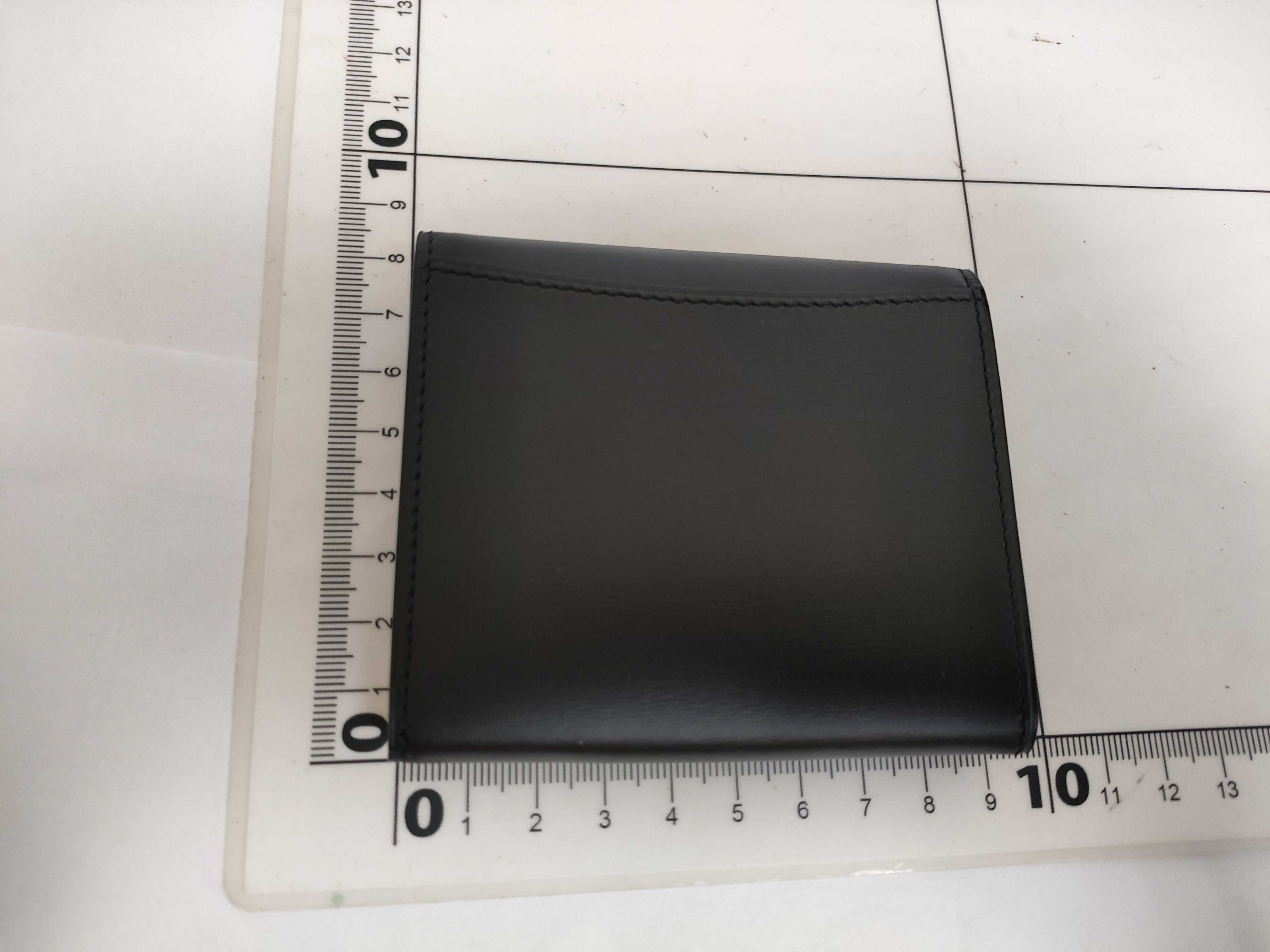 Alfred Dunhill Black Calfskin Square Coin Purse WN8000A
