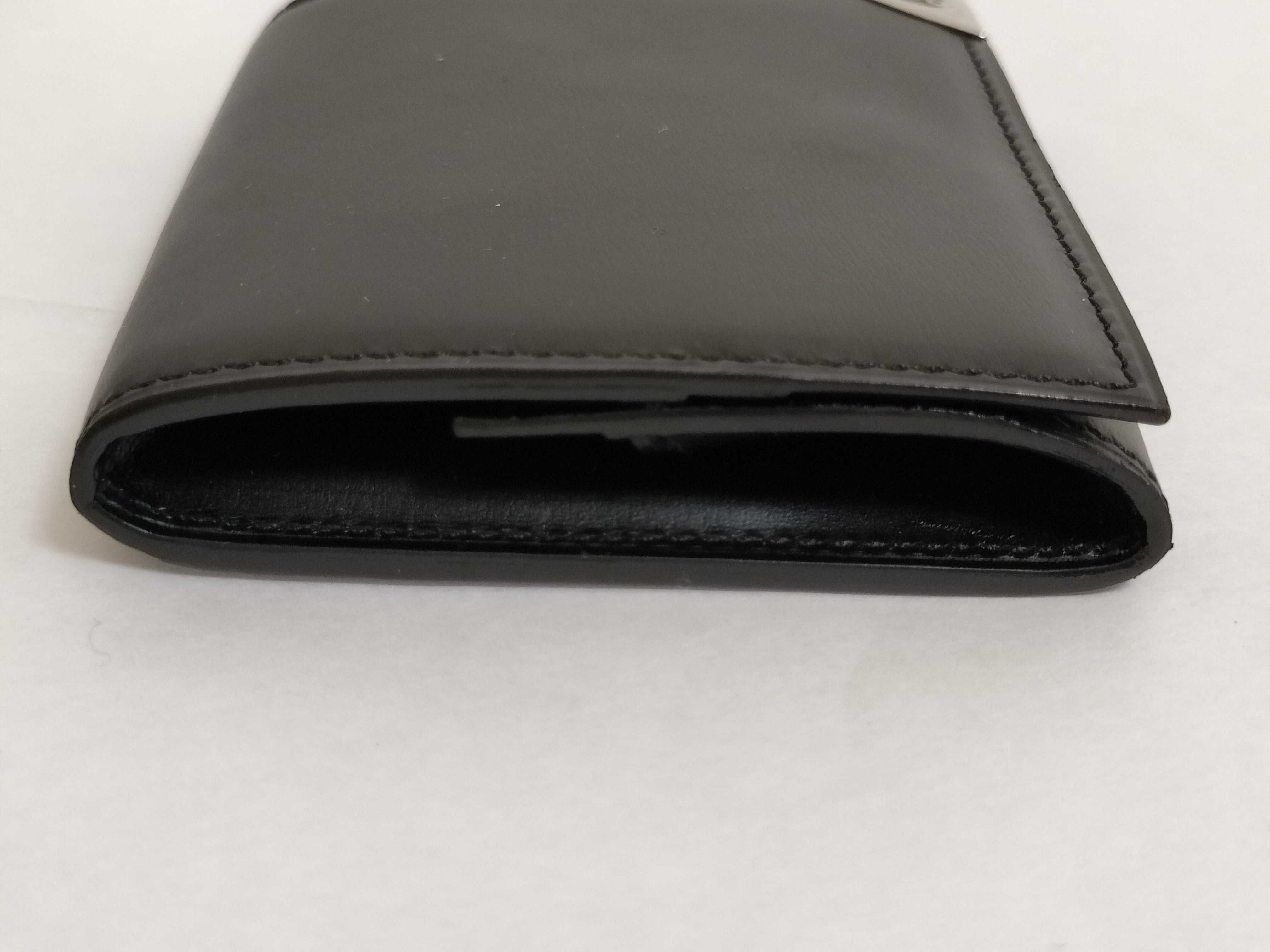 Alfred Dunhill Black Calfskin Square Coin Purse WN8000A