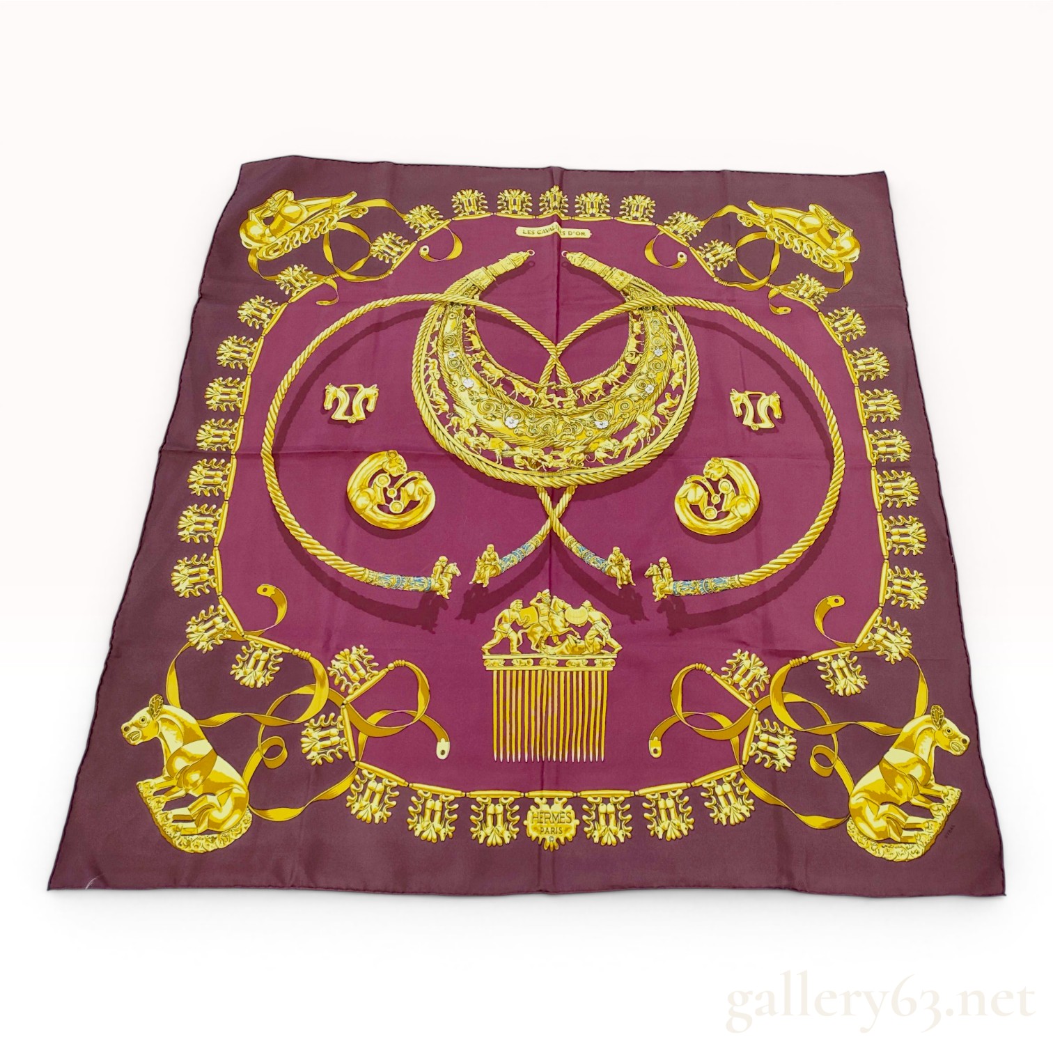 Hermes Les Cavaliers d'Or Silk Carre 90 Scarf in Burgundy