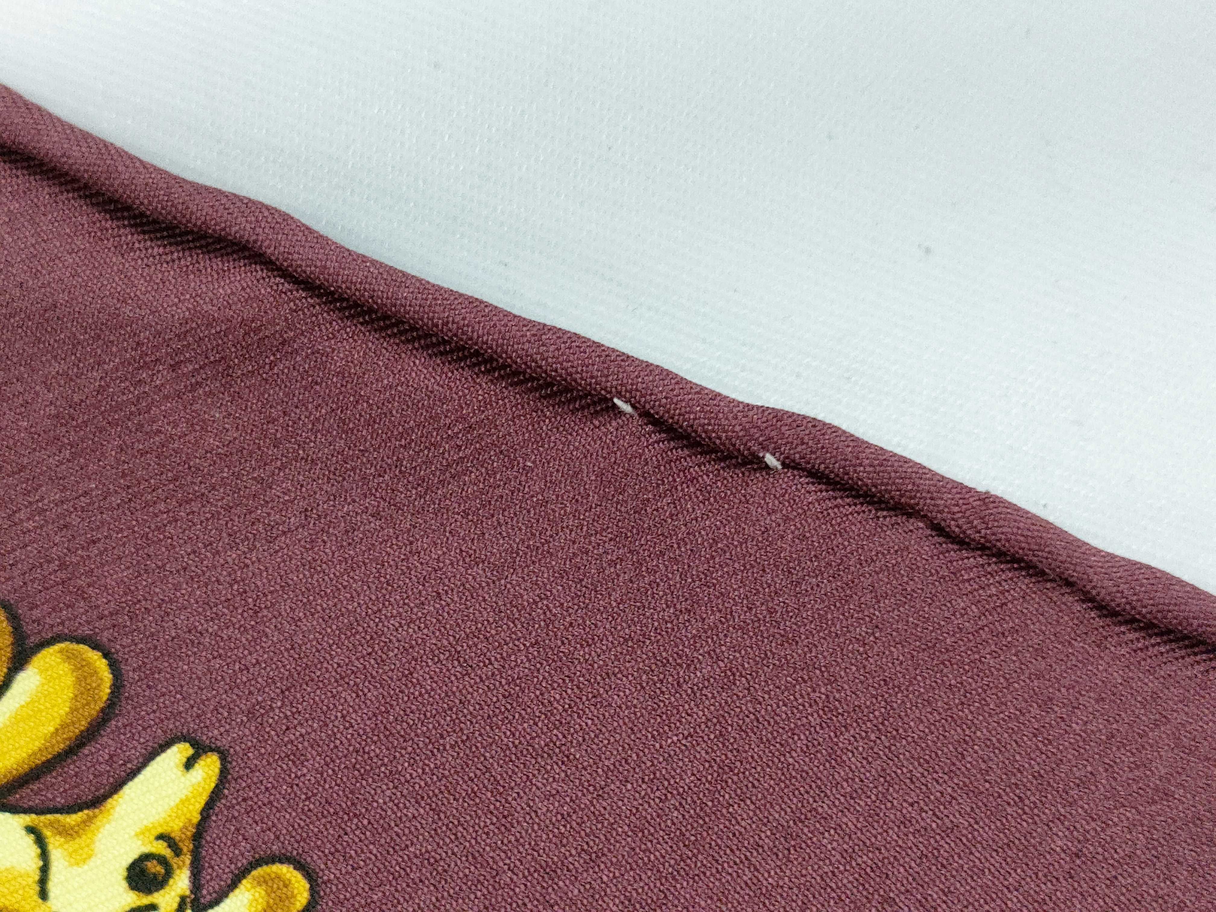 Hermes Les Cavaliers d'Or Silk Carre 90 Scarf in Burgundy