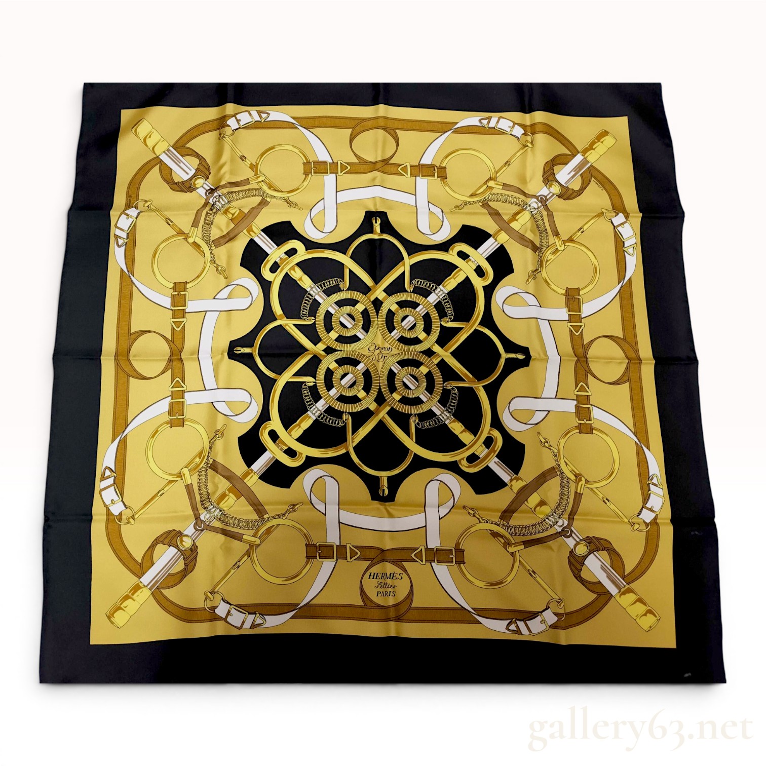 Hermes Eperon d'Or Silk Carre 90 Scarf with Box