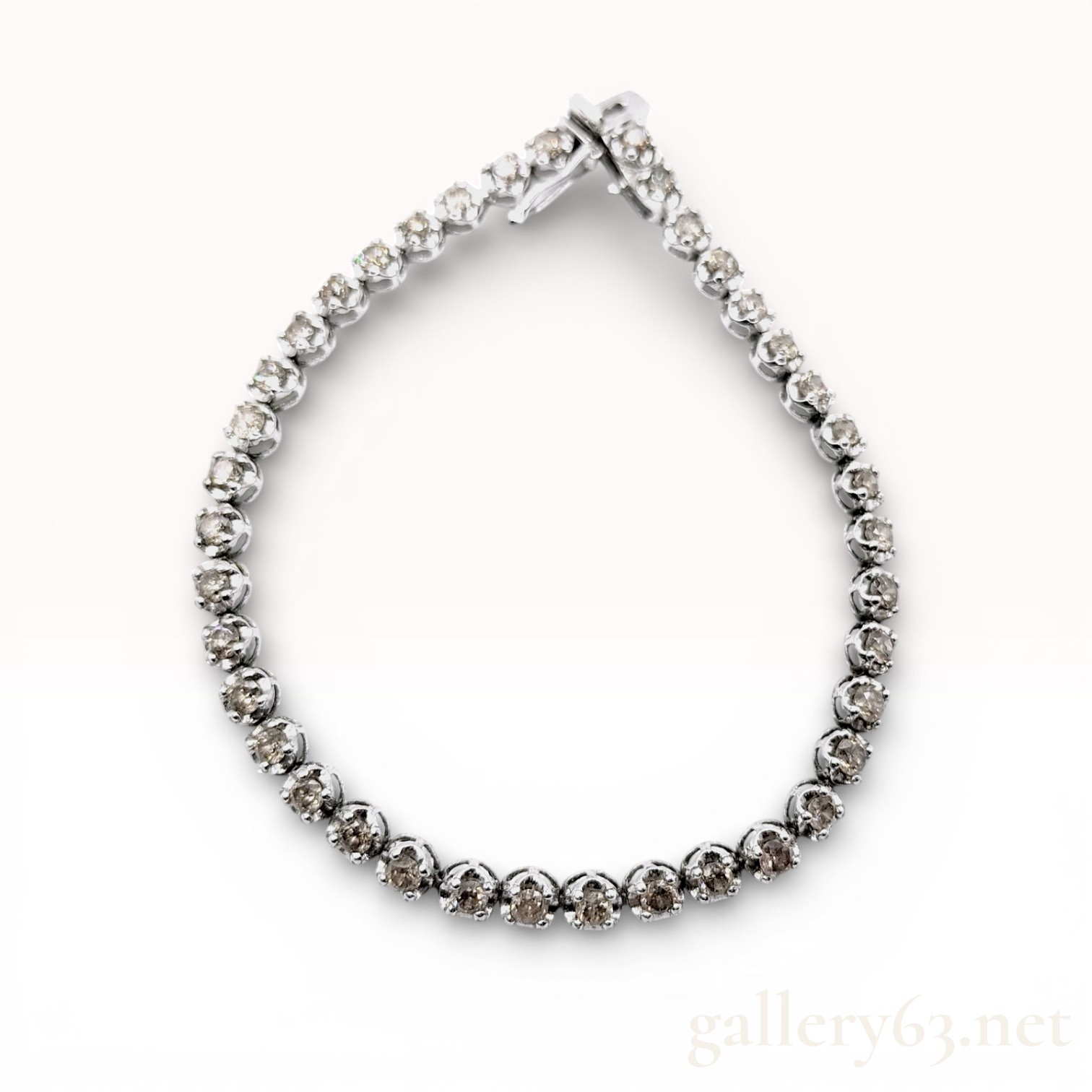 18K White Gold Champagne Diamond Tennis Bracelet