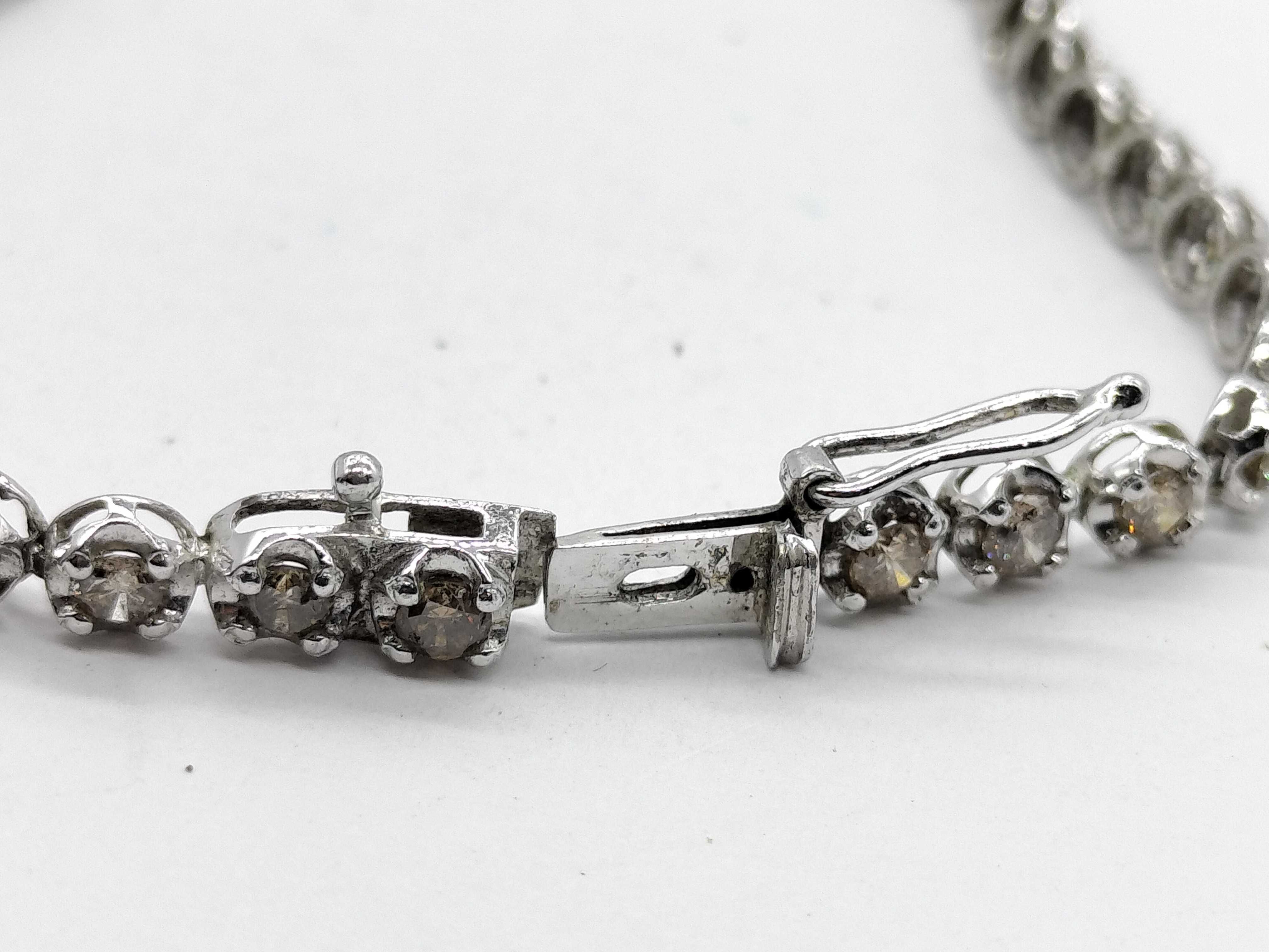 18K White Gold Champagne Diamond Tennis Bracelet