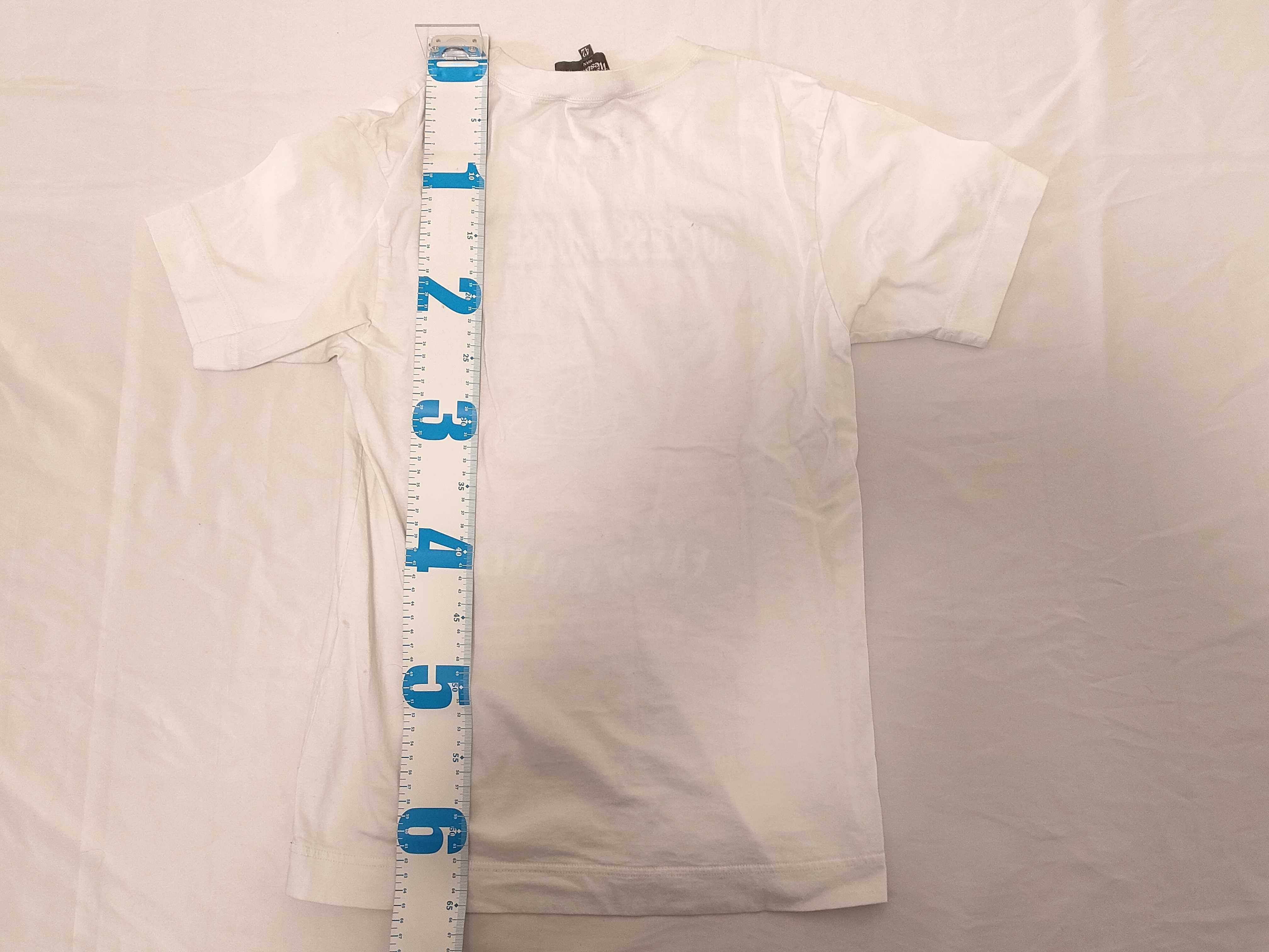 Vivienne Westwood MAN Buy Less Choose Well Graphic T-Shirt Size 42