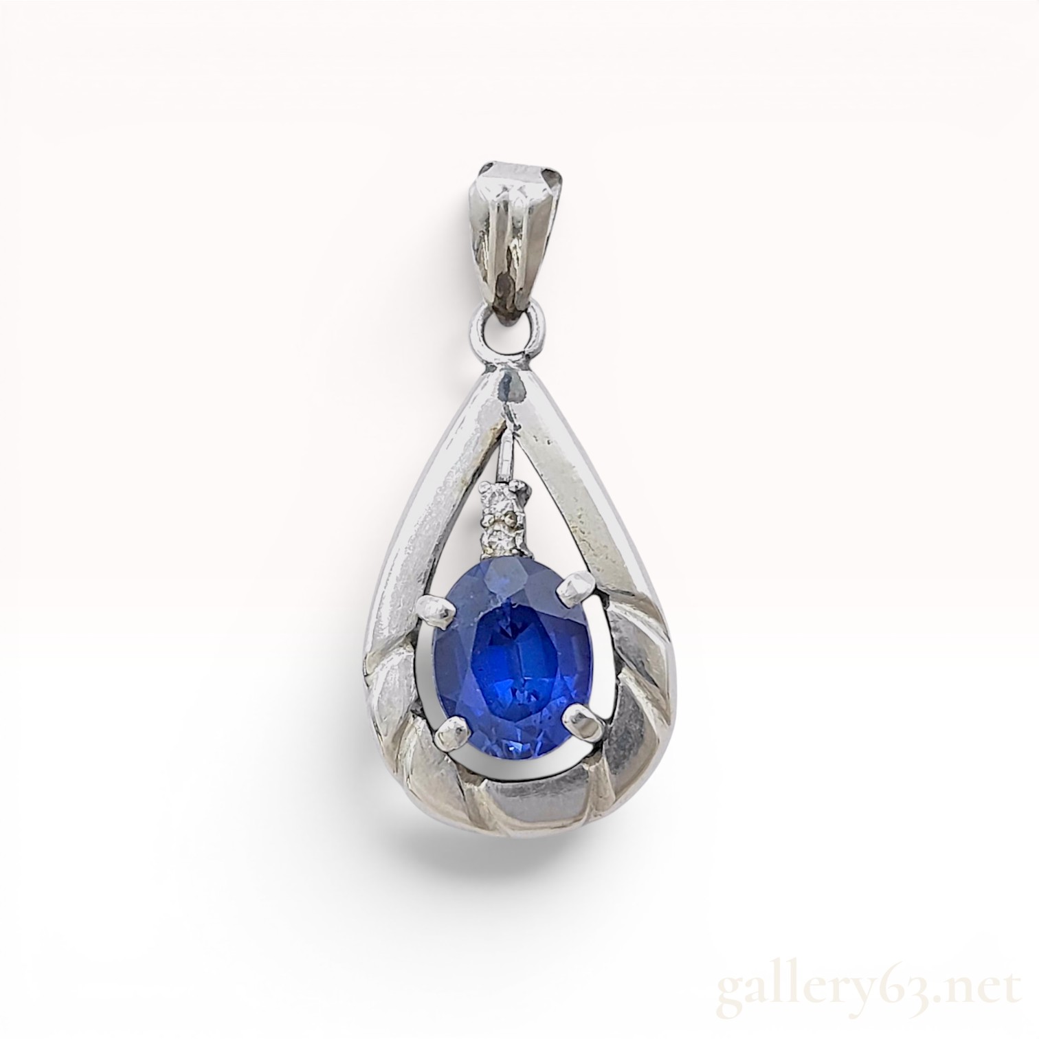 Platinum 900 Blue Sapphire and Diamond Teardrop Pendant, 1.85 Carats