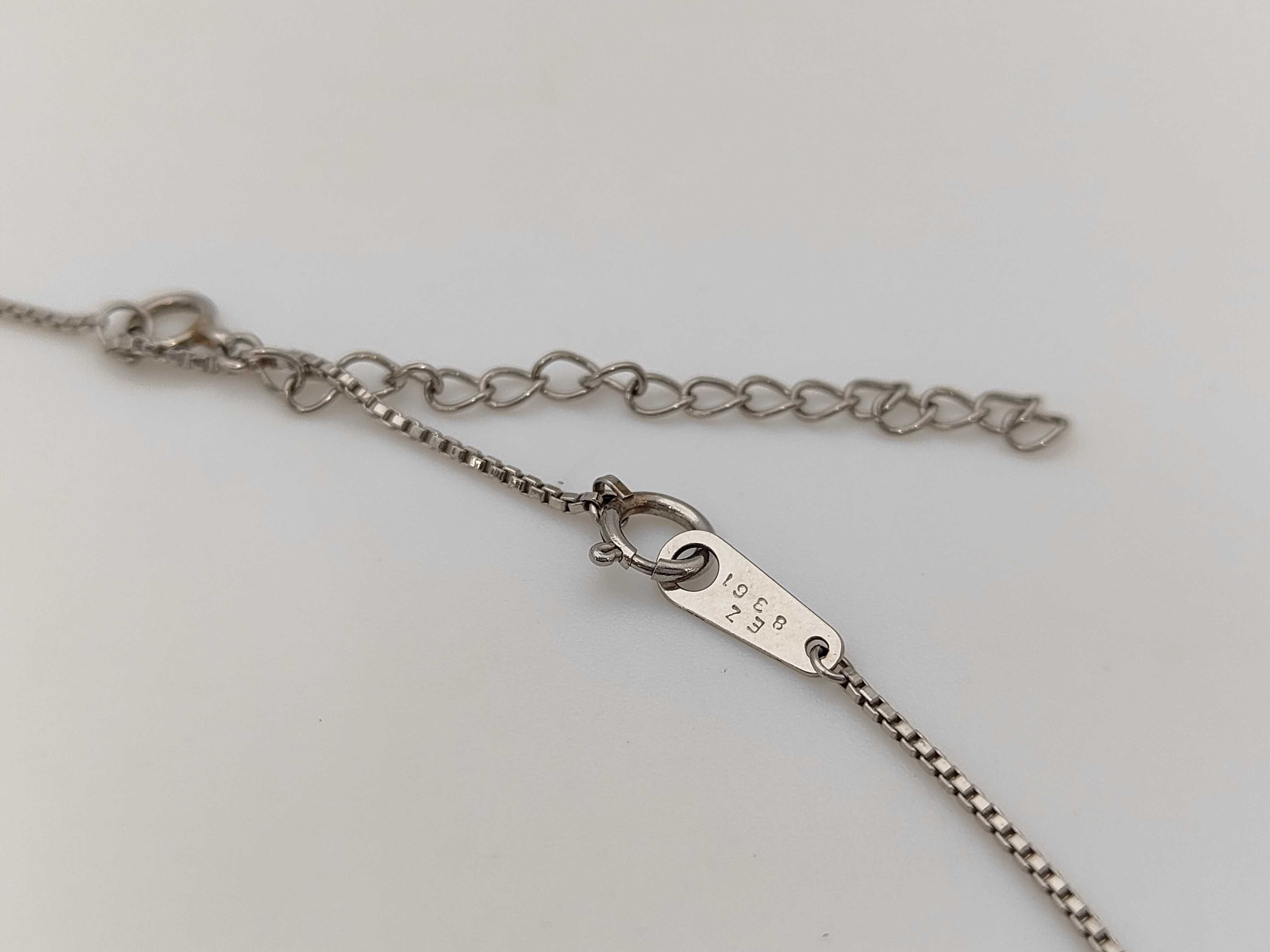 Platinum and 1.21 Carat Diamond Solitaire Pendant Necklace