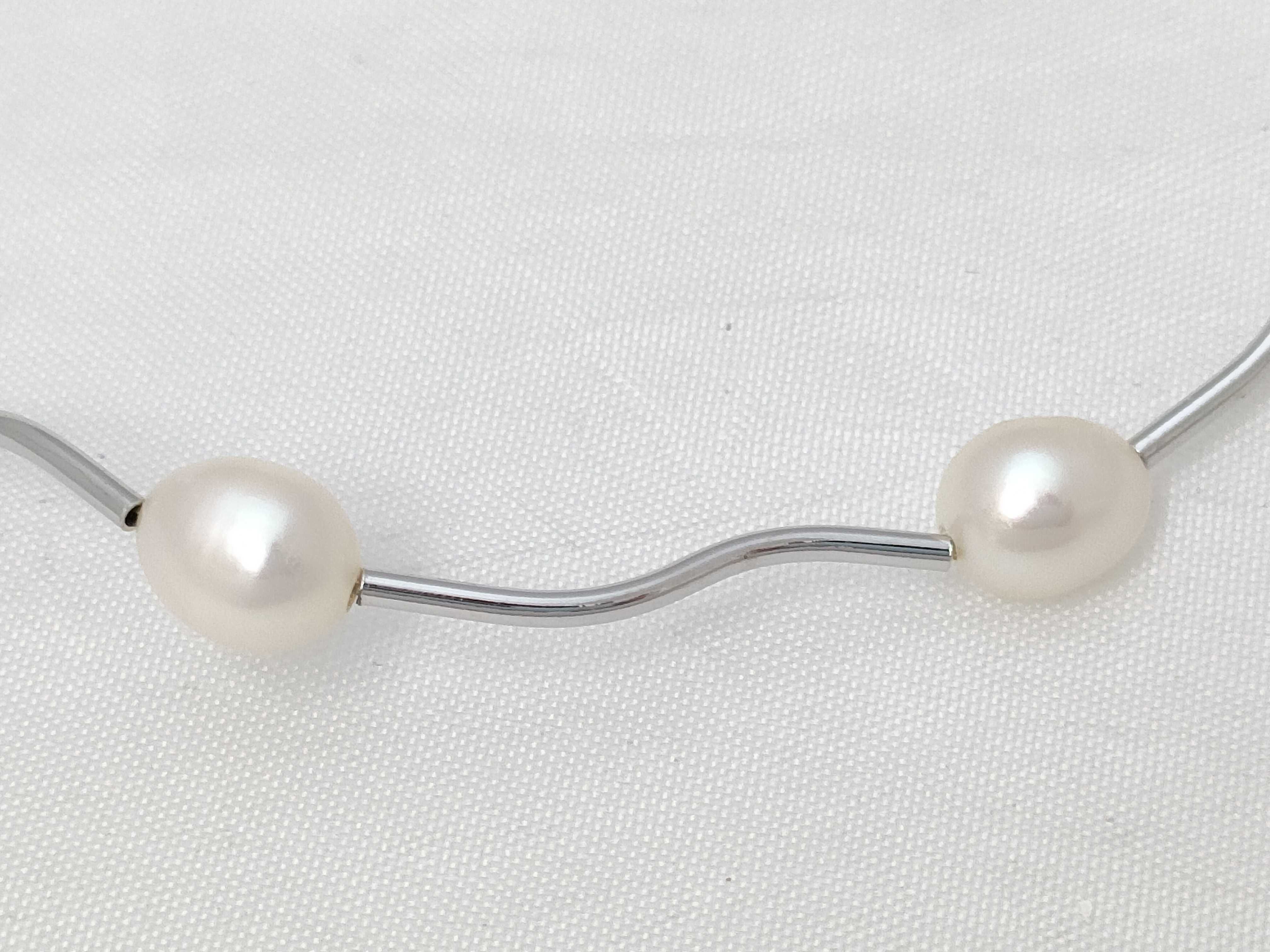 Sterling Silver and Freshwater Pearl Wavy Station Necklace