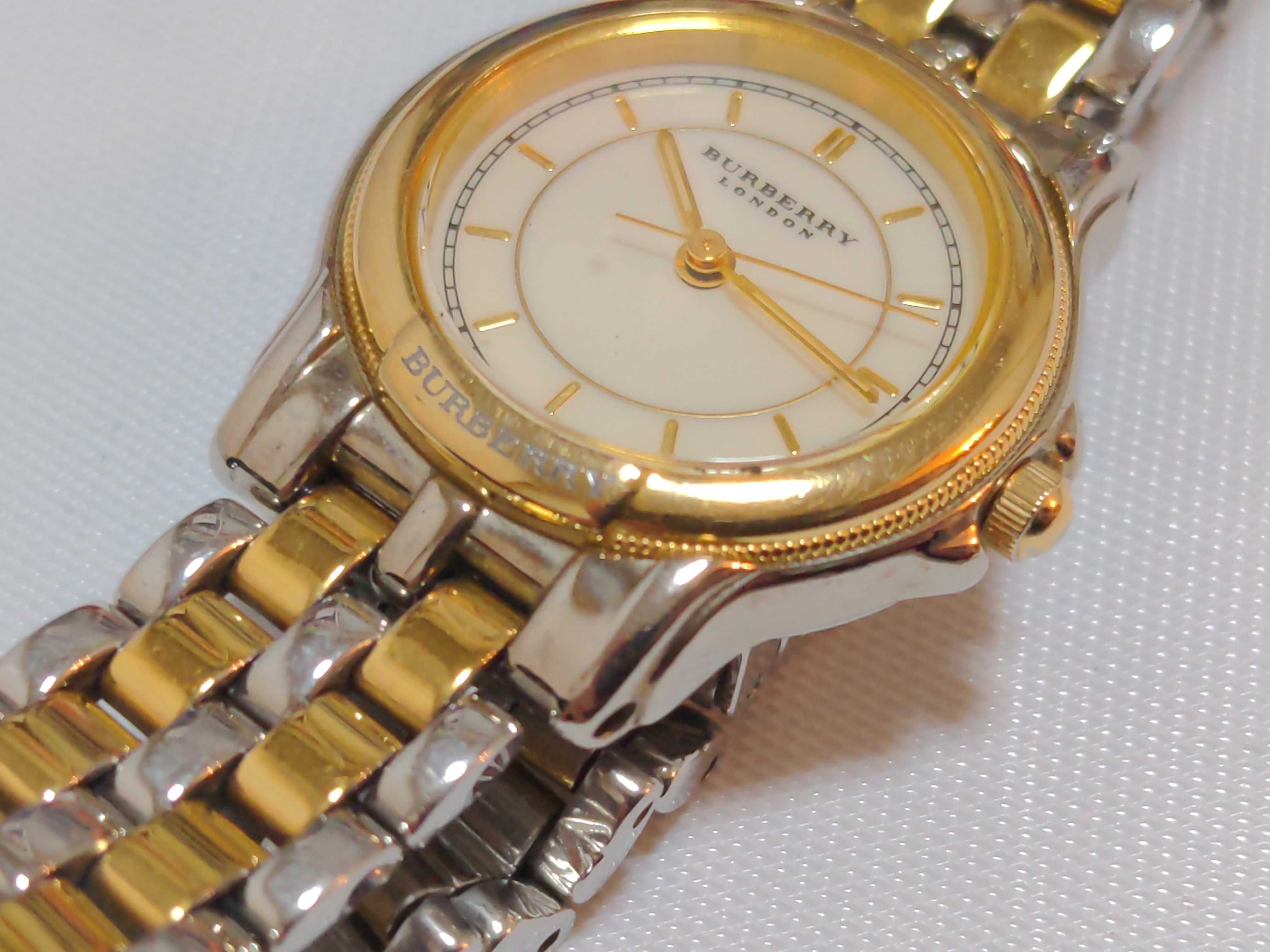 Burberry London Two-Tone Ladies Quartz Wristwatch Reference 6031-G13435
