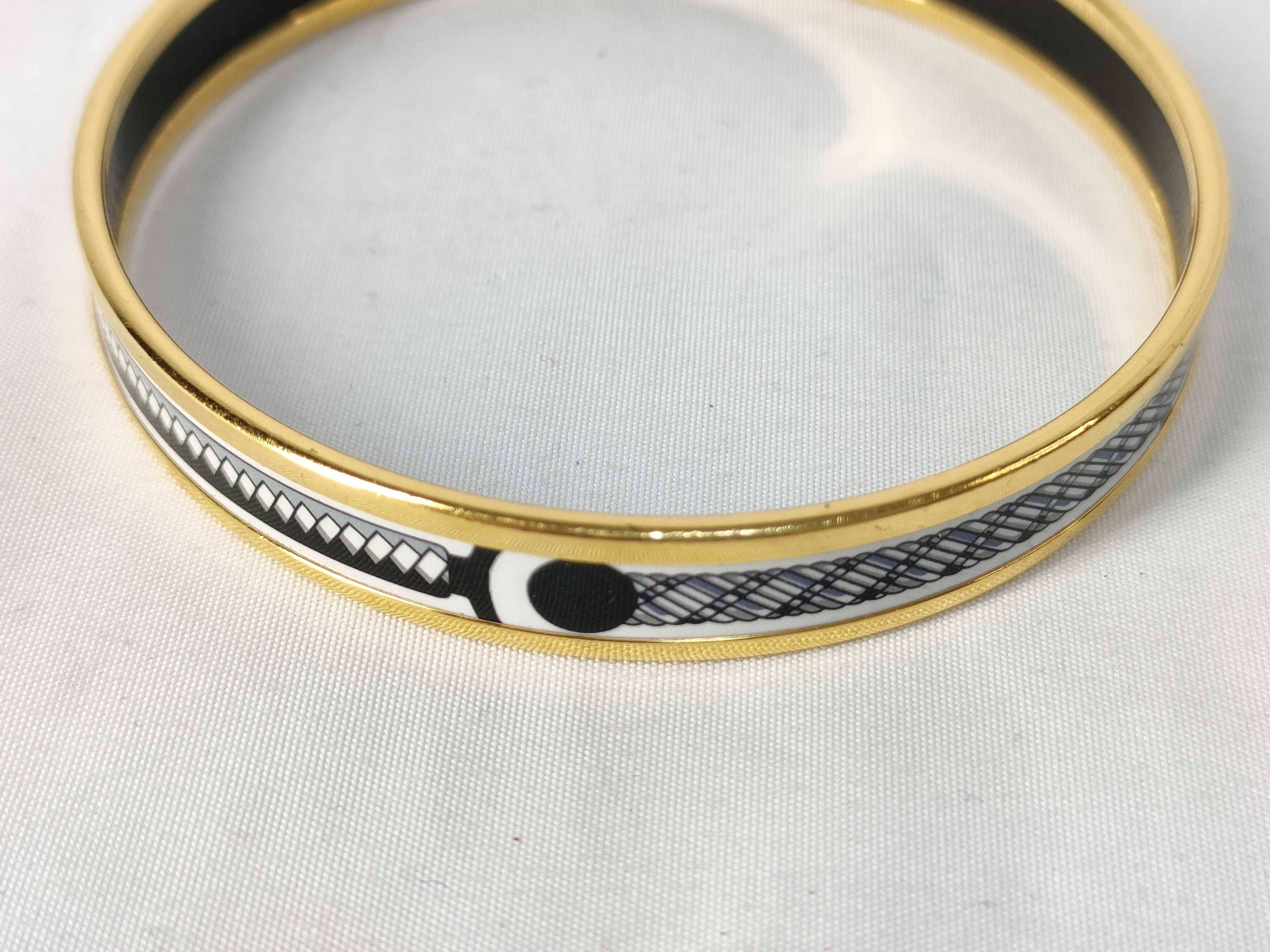 Hermes Enamel and Gold-Plated Narrow Bangle Bracelet