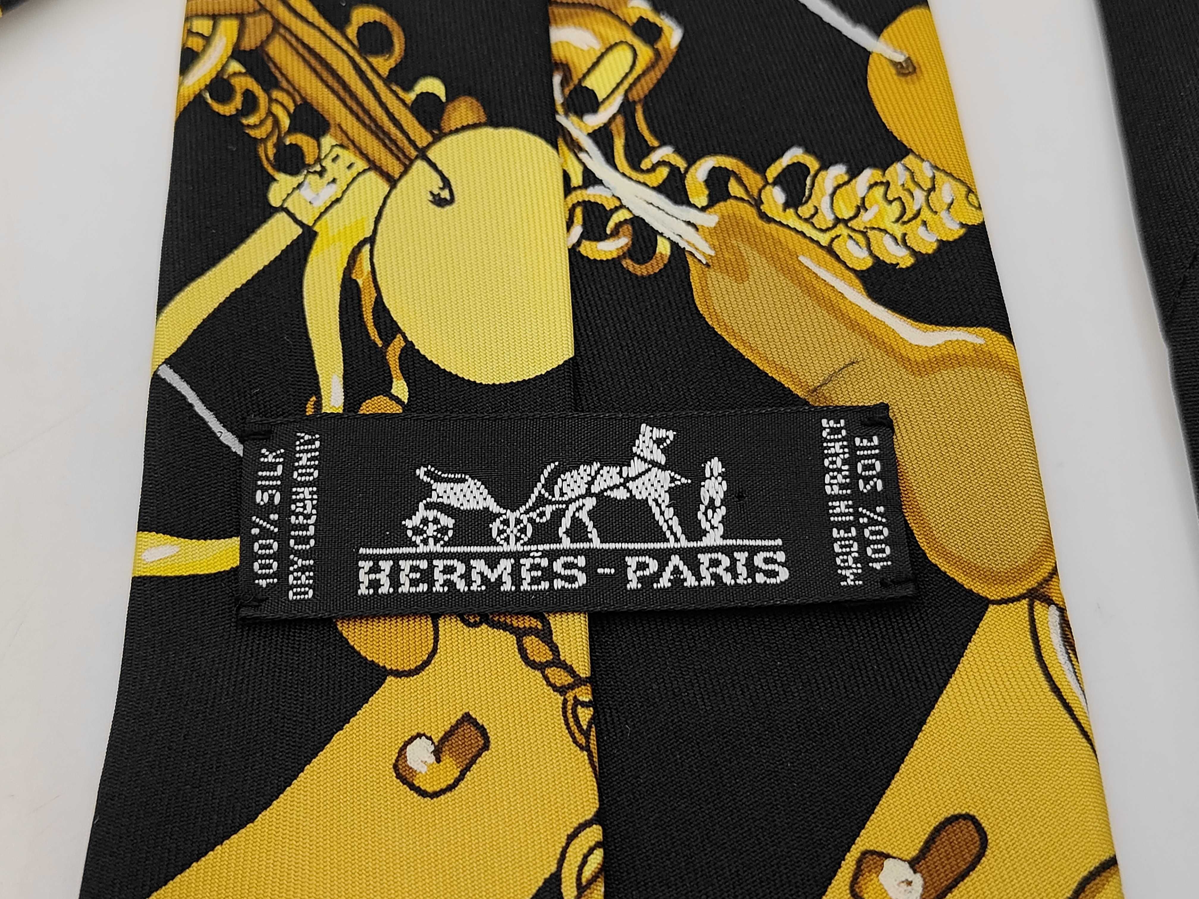 Hermes Mors et Filets Pattern Silk Necktie
