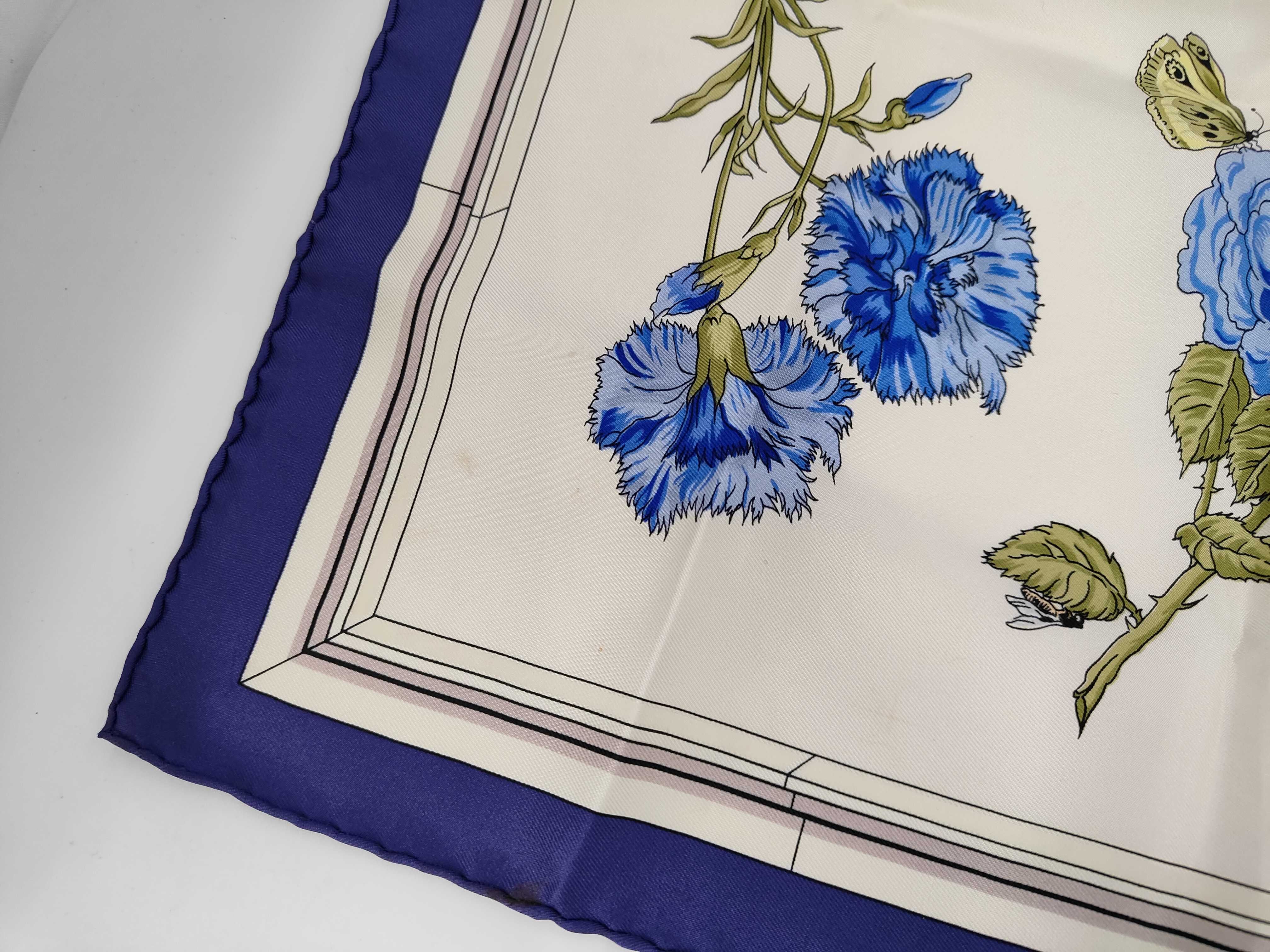 Hermes Quai aux Fleurs Silk Twill Carre 90 Scarf