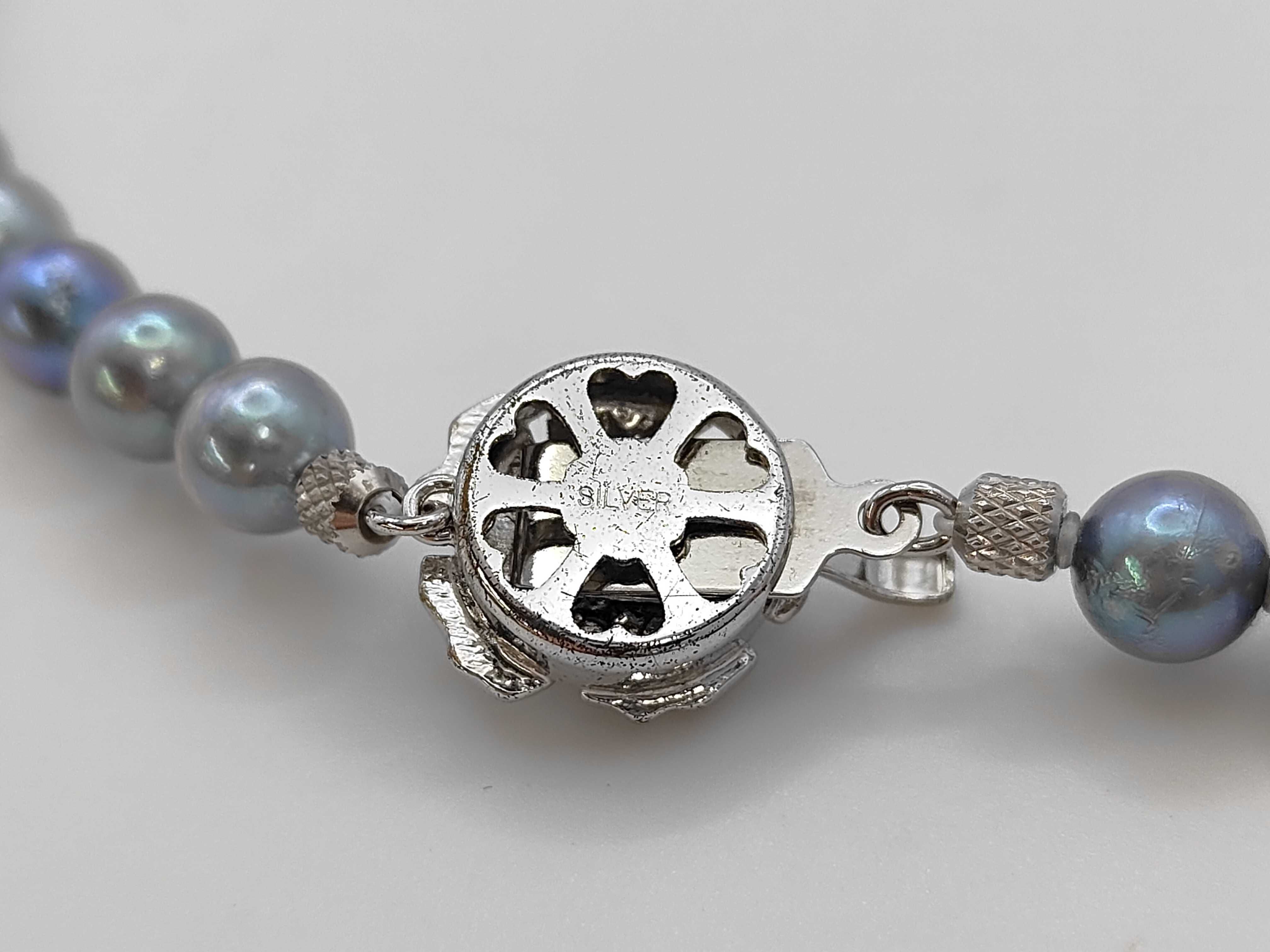 Silver Peacock Cultured Pearl Hand-Knotted Necklace