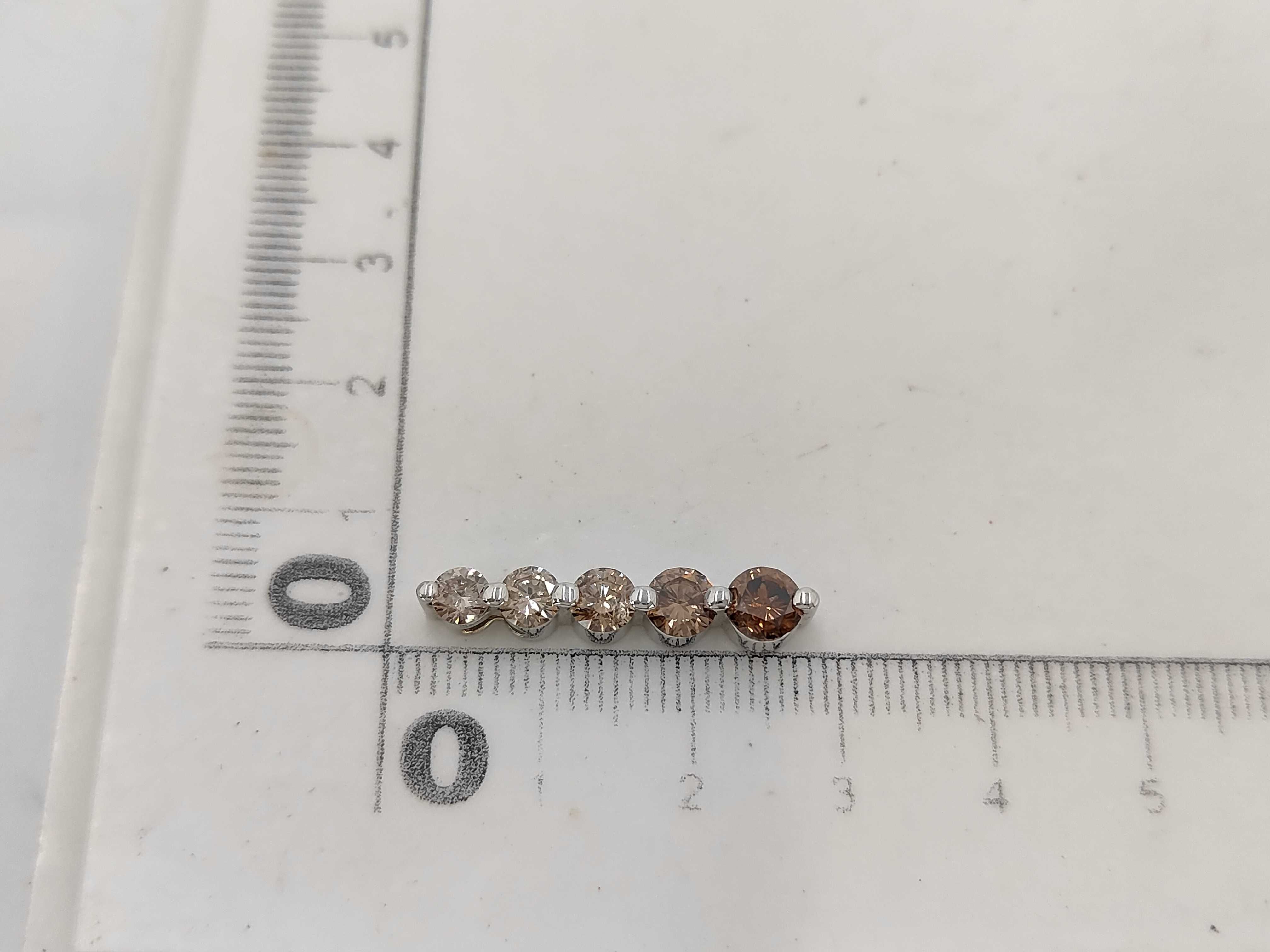 18 Karat White Gold and Graduated Brown Diamond Bar Pendant
