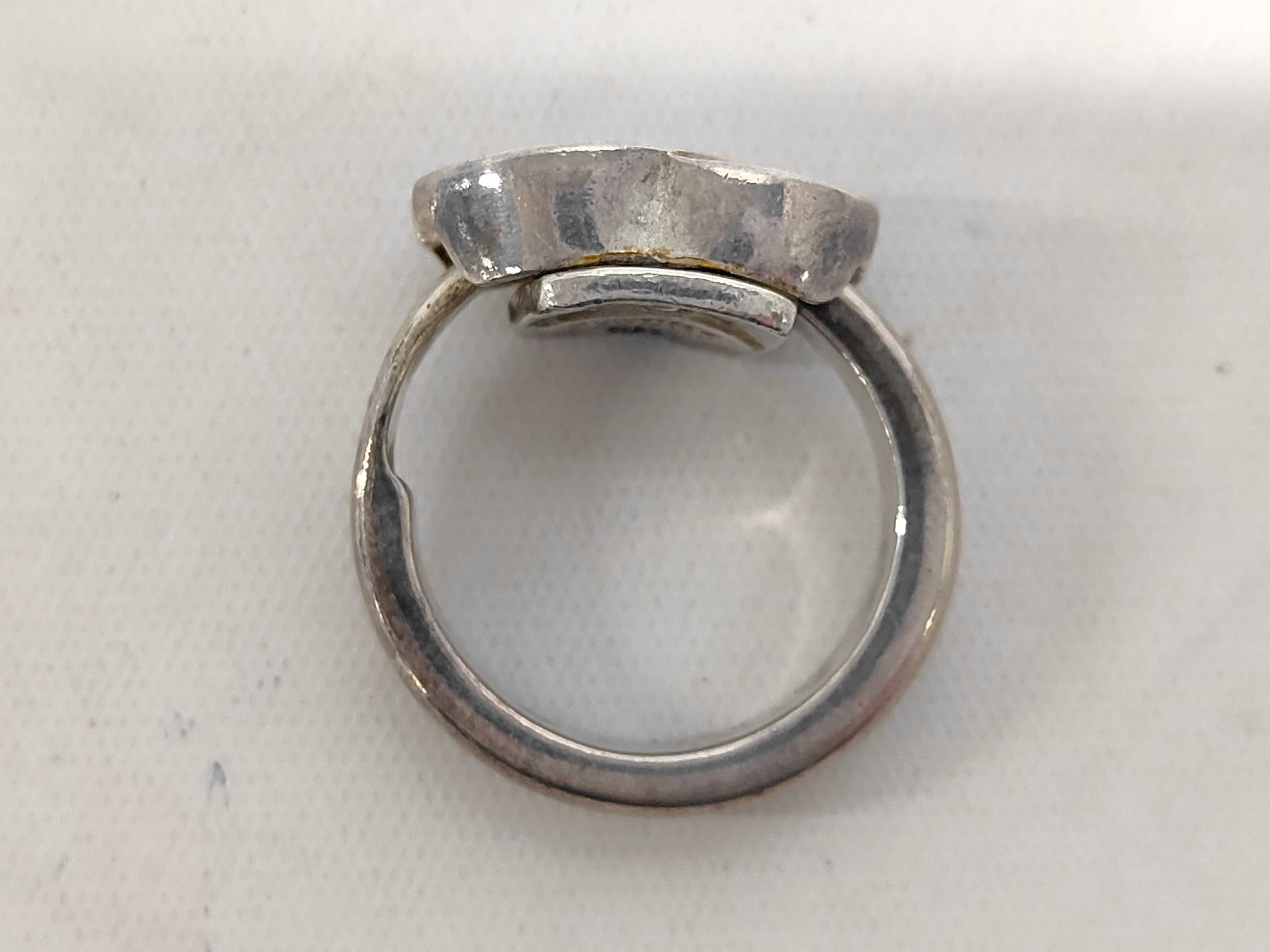 Chanel Spring 2001 CC Logo Silver-Tone Fashion Ring