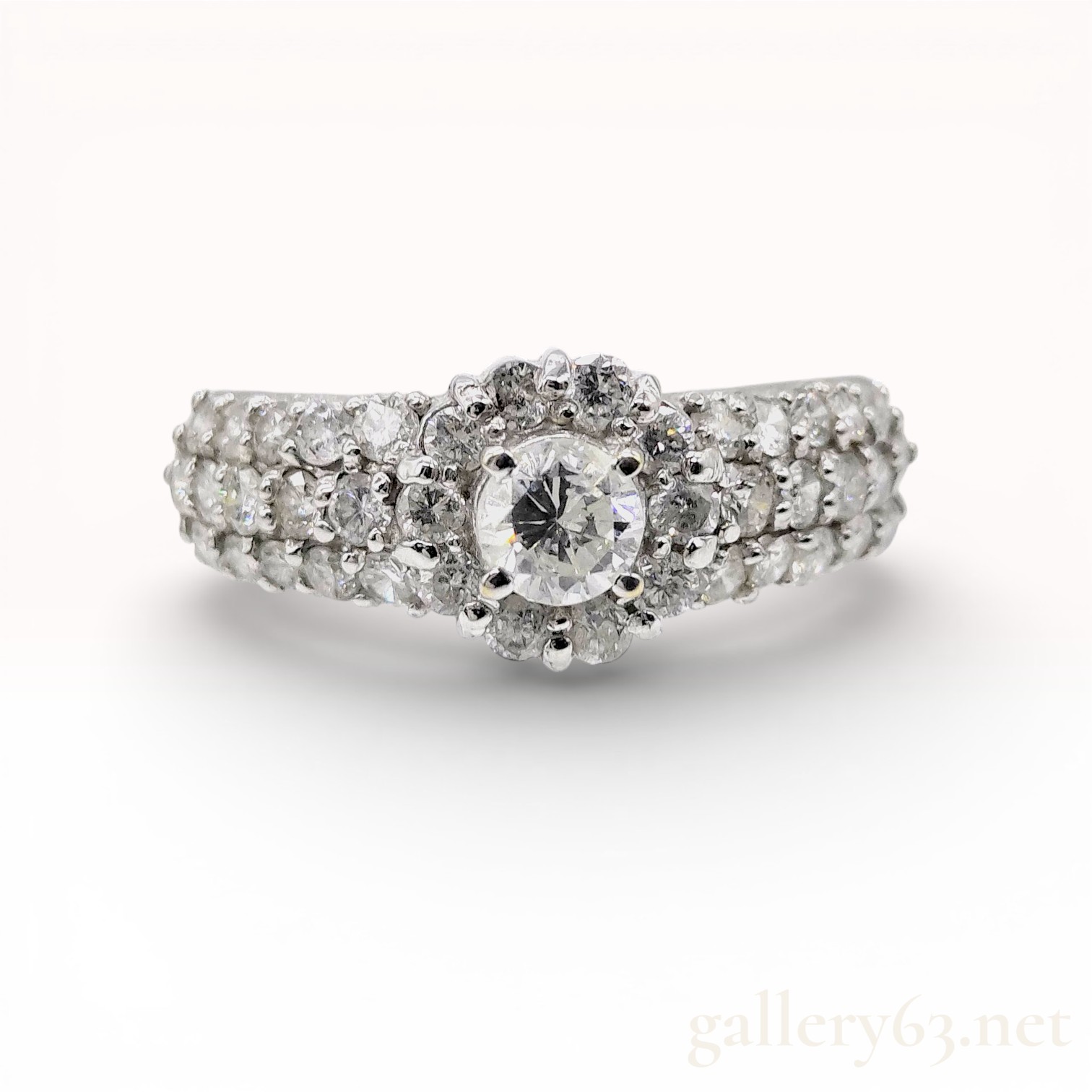 18K White Gold H-SI2-GD-FAINT 1.08ctw Diamond Halo Engagement Ring