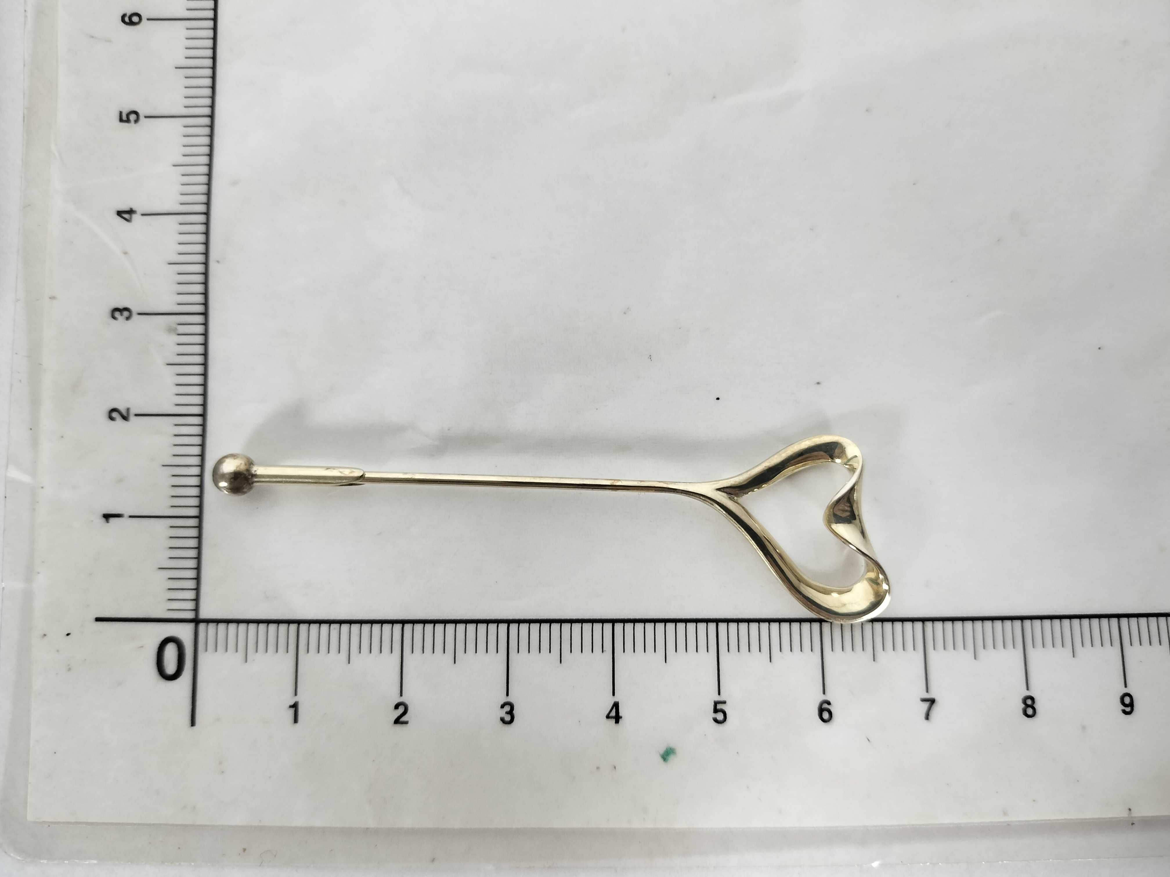 Tiffany and Co Elsa Peretti Sterling Silver Open Heart Stick Pin with Box