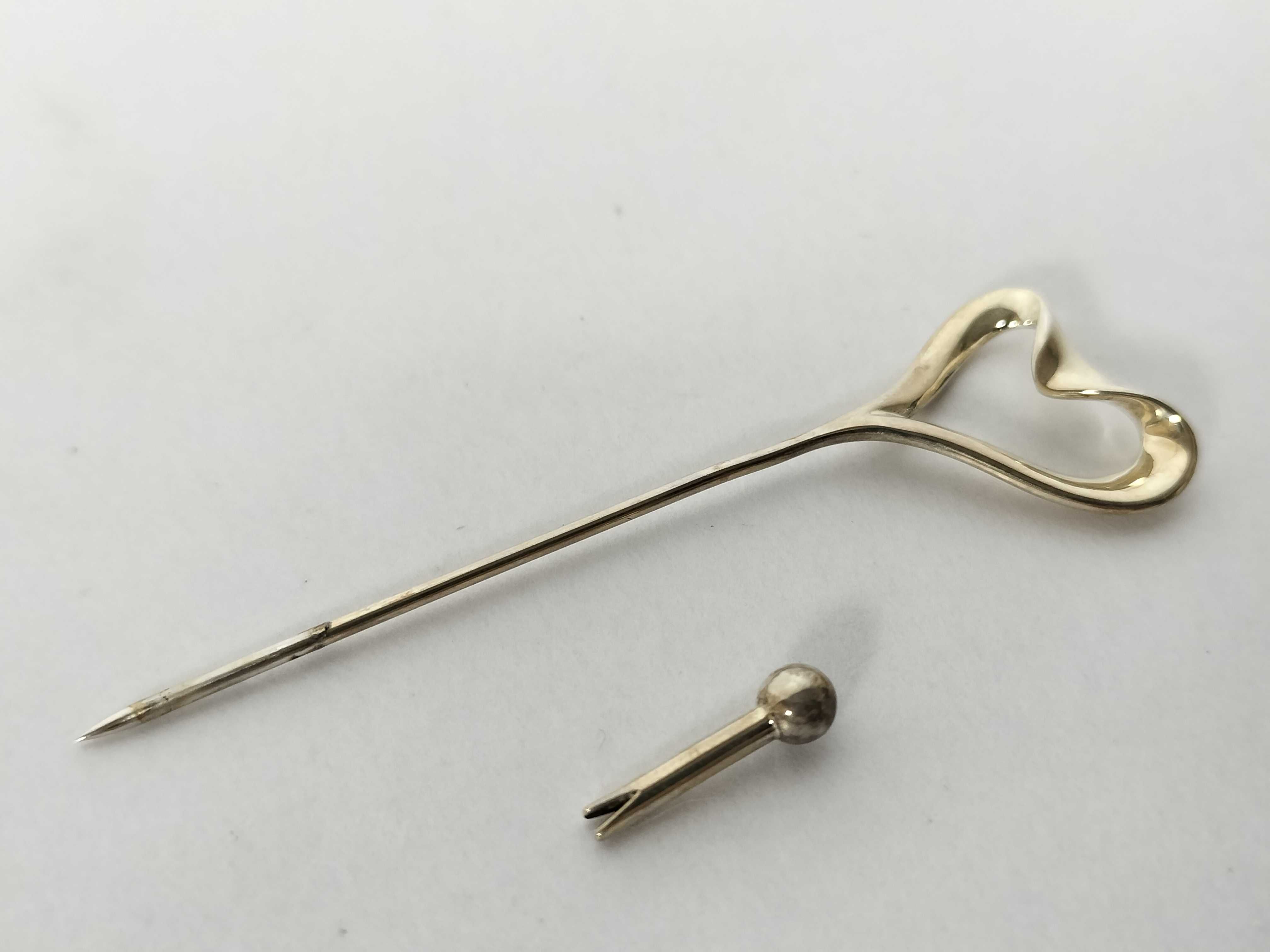 Tiffany and Co Elsa Peretti Sterling Silver Open Heart Stick Pin with Box