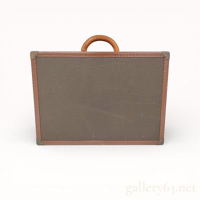 Louis Vuitton Vintage Grained Canvas Hard-Sided Suitcase. Louis Vuitton vintage hard-sided 